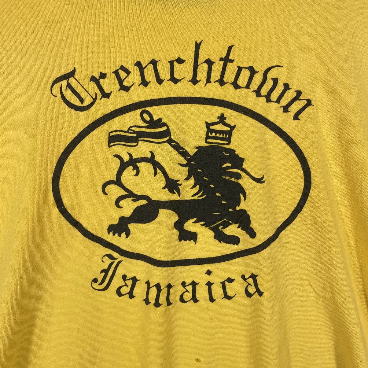 Japanese Brand Distressed Vintage 90's TRENCHTOWN JAMAICA Zion Tee Shirt Size US XL / EU 56 / 4 - 2 Thumbnail
