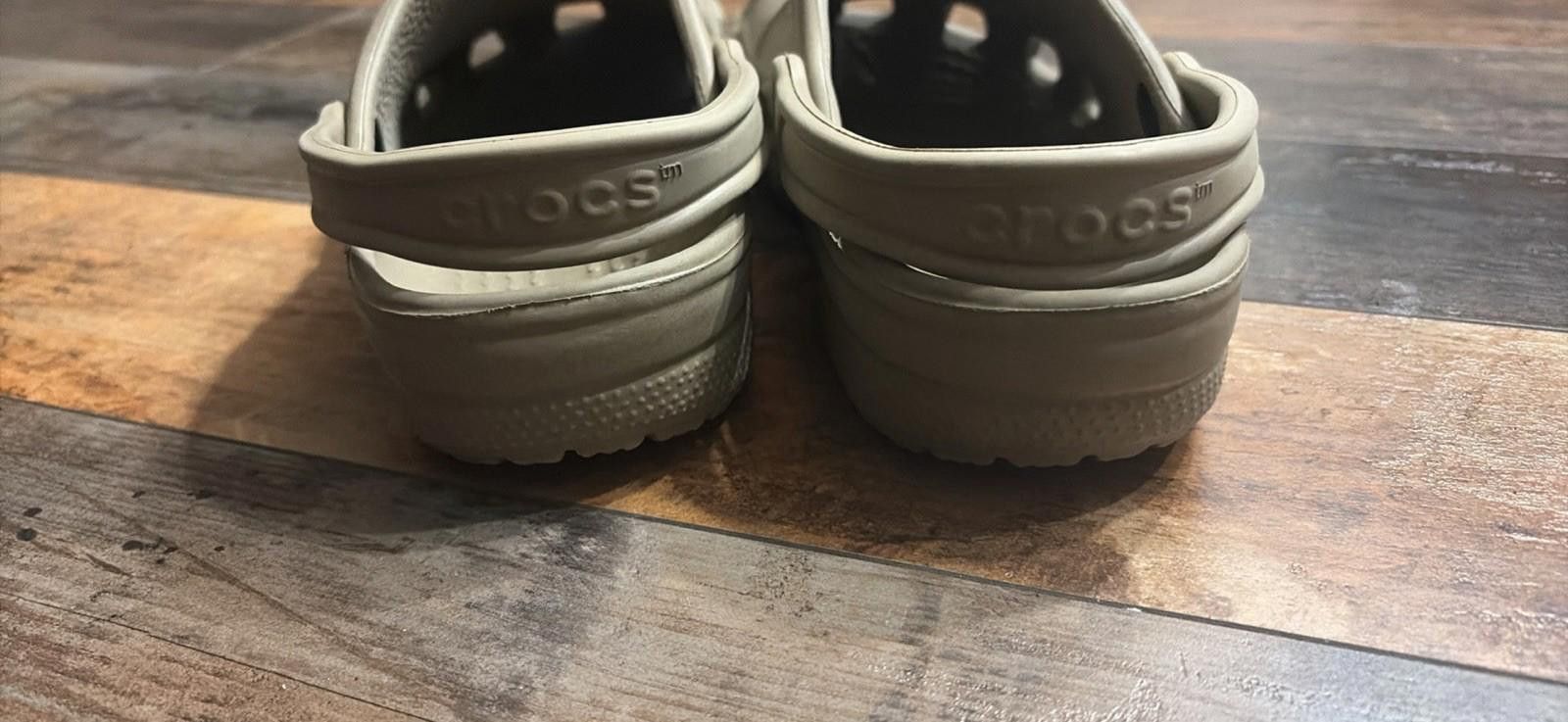 Crocs Crocs khaki/ Bone Slip-On Clogs Men Size 7 Women 9 Size US 9 / EU 42 - 4 Thumbnail