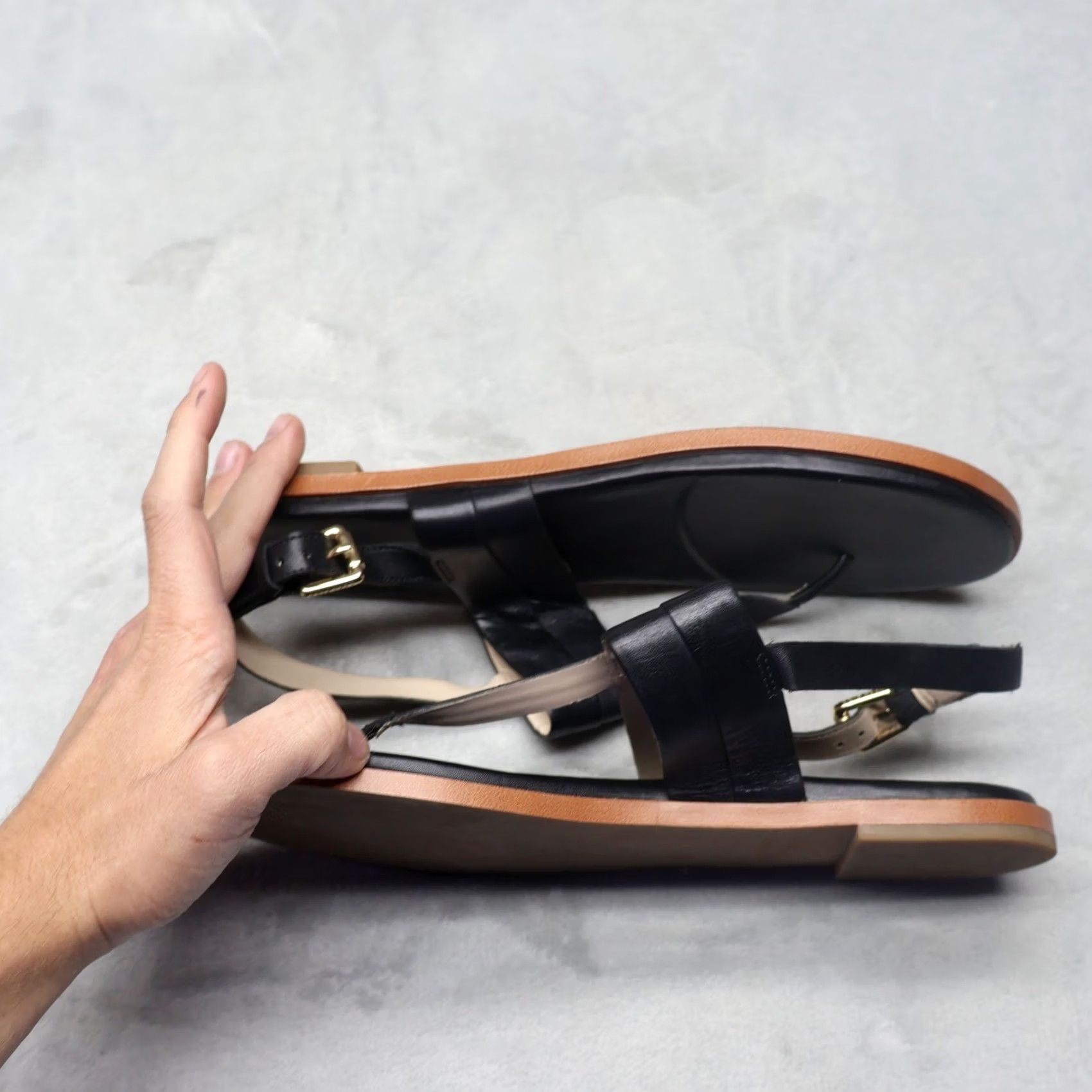 Cole Haan Cole Haan Women Sandals Black Leather T-Strap Buckle Flat Summer 9.5B Size US 10 / IT 40 - 4 Thumbnail