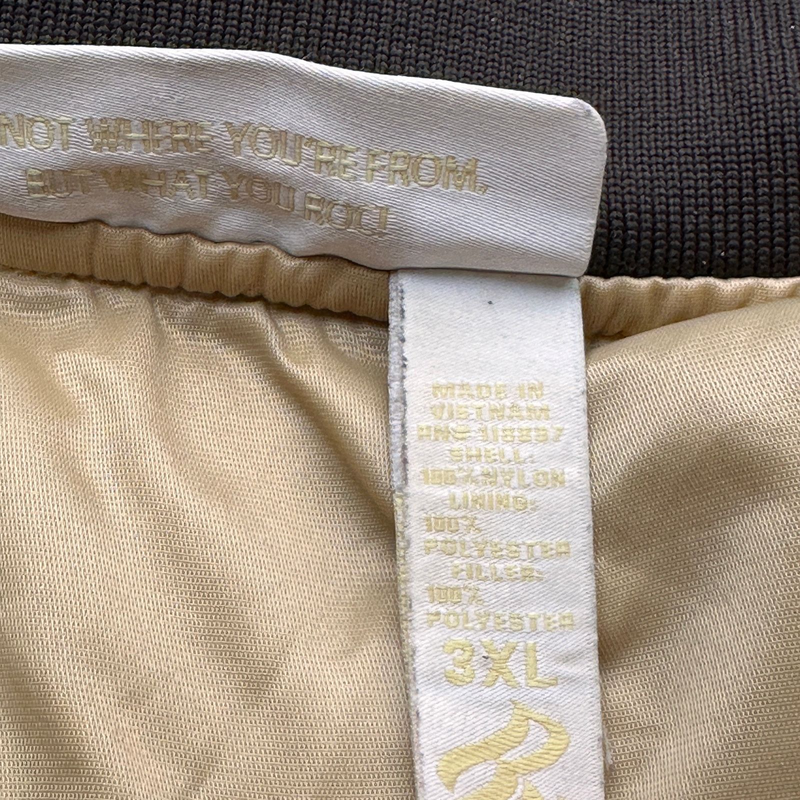 Rocawear Rocawear Nylon Gold Bomber Varsity Full Zip Jacket Mens 3XL Size US XXL / EU 58 / 5 - 19 Thumbnail