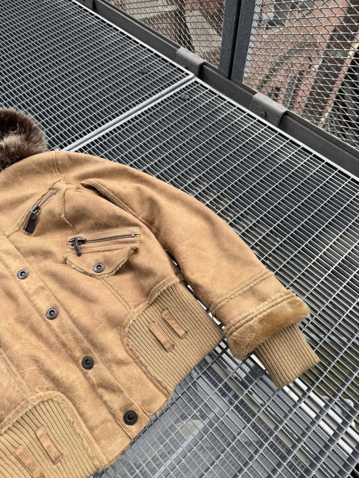 Vintage Suede Leather Multizip Fur Streetwear Insulated Jacket Size M / US 6-8 / IT 42-44 - 3 Thumbnail