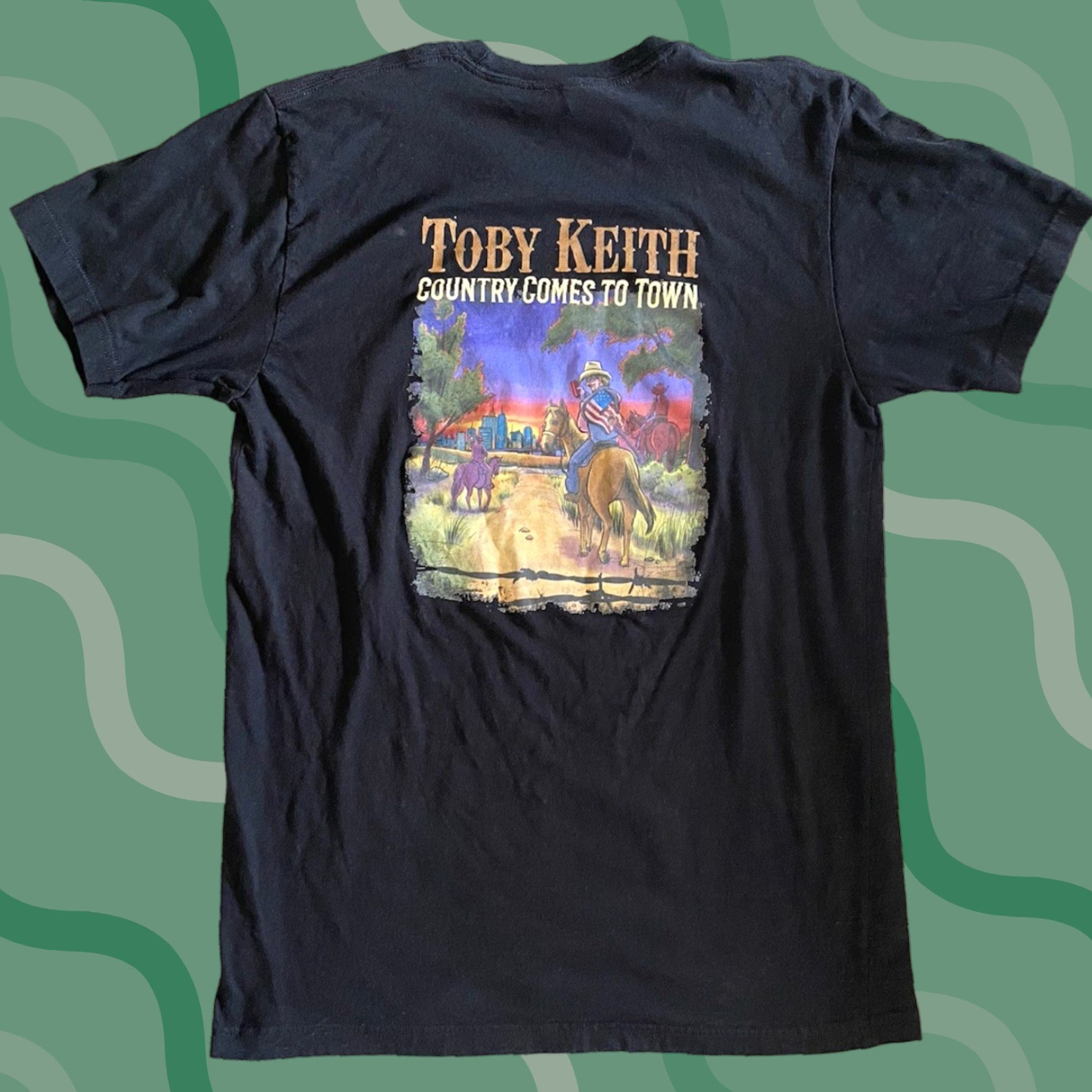 American Apparel VINTAGE Toby Keith American Apparel Men’s L Country Comes To Town Double Sided T Shirt Size US L / EU 52-54 / 3 - 1 Thumbnail