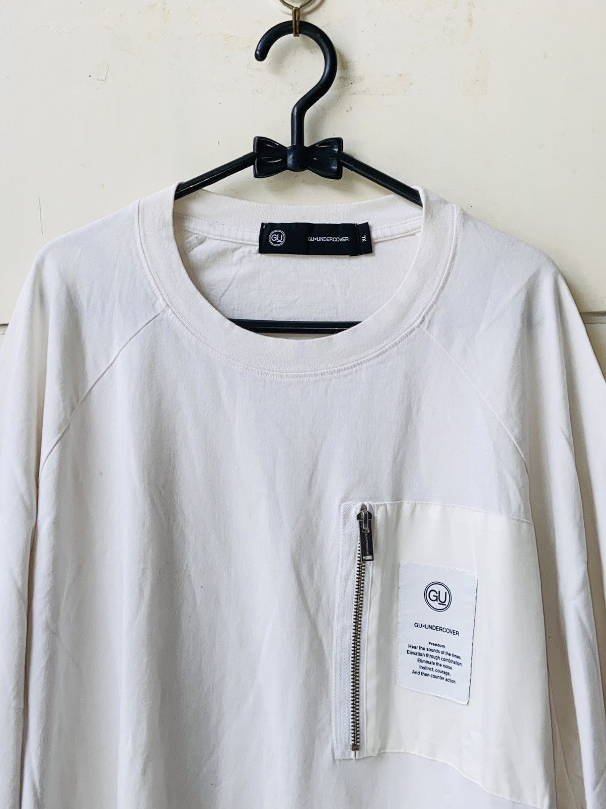 GU × Undercover GU x UNDERCOVER White T-Shirt Size US XL / EU 56 / 4 - 3 Thumbnail