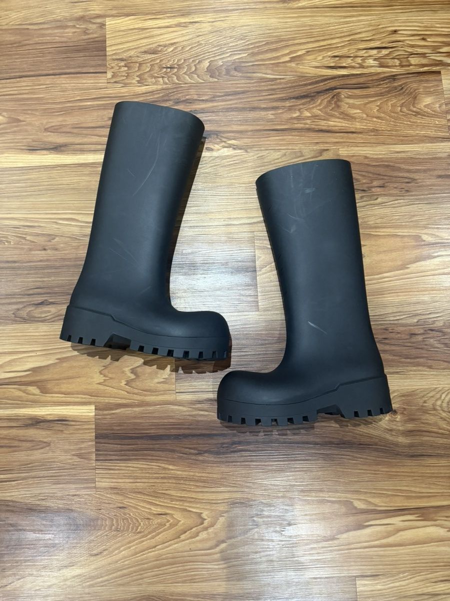 Balenciaga Balenciaga Black Rubber Lug-Sole SS22/23 Trooper  display picture 2