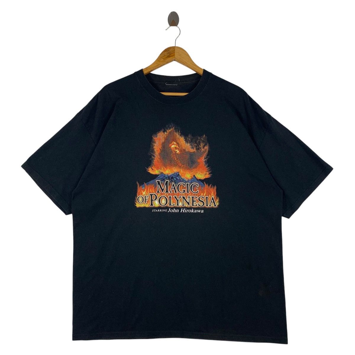 Hanes × Vintage Vintage John Hirokawa Magic Of Polynesia Oahu Hawaii tee Size US XL / EU 56 / 4 - 1 Thumbnail