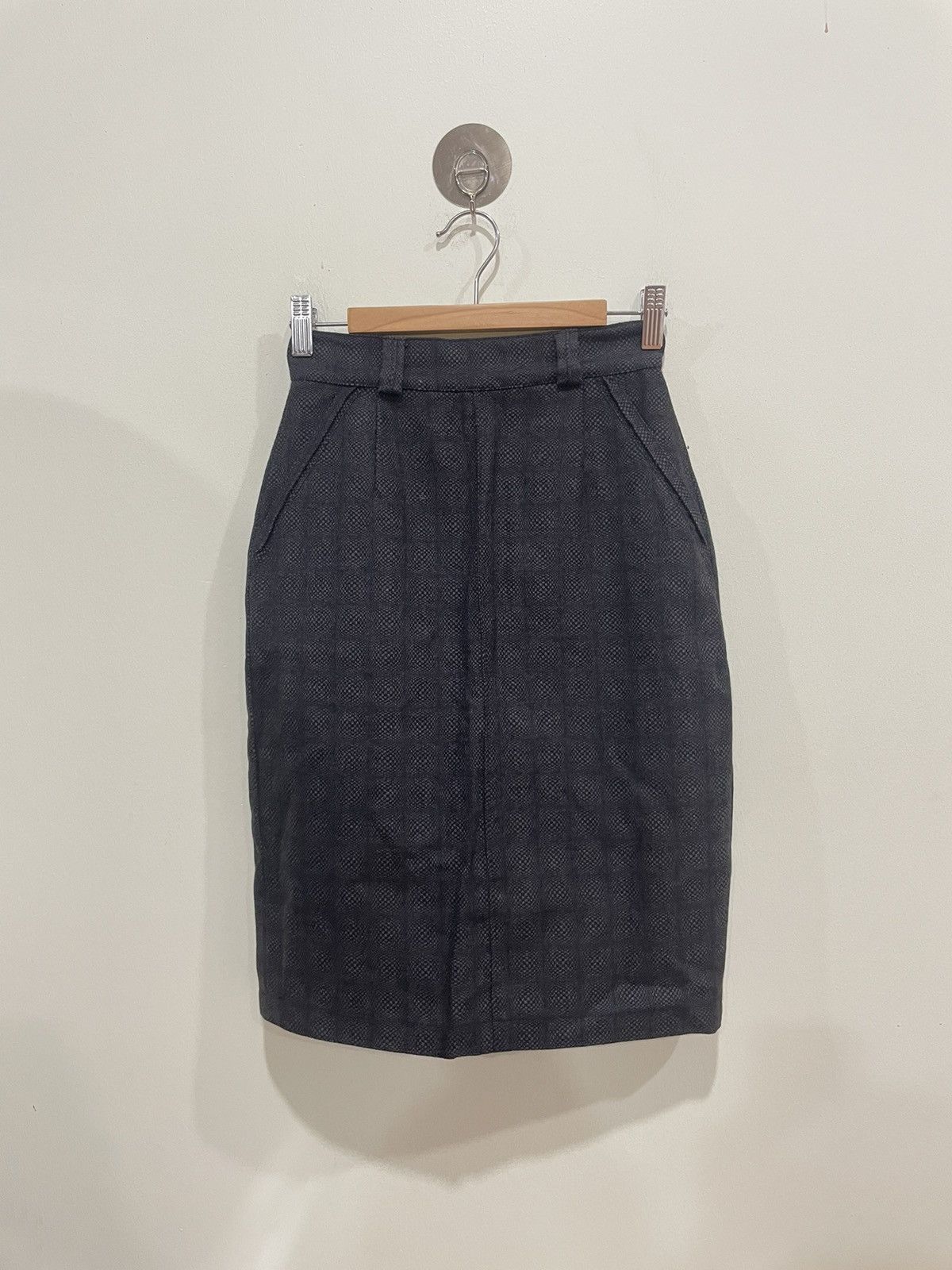 Versace Gianni Versace Skirt Size 24" / US 00 / IT 34 - 2 Thumbnail