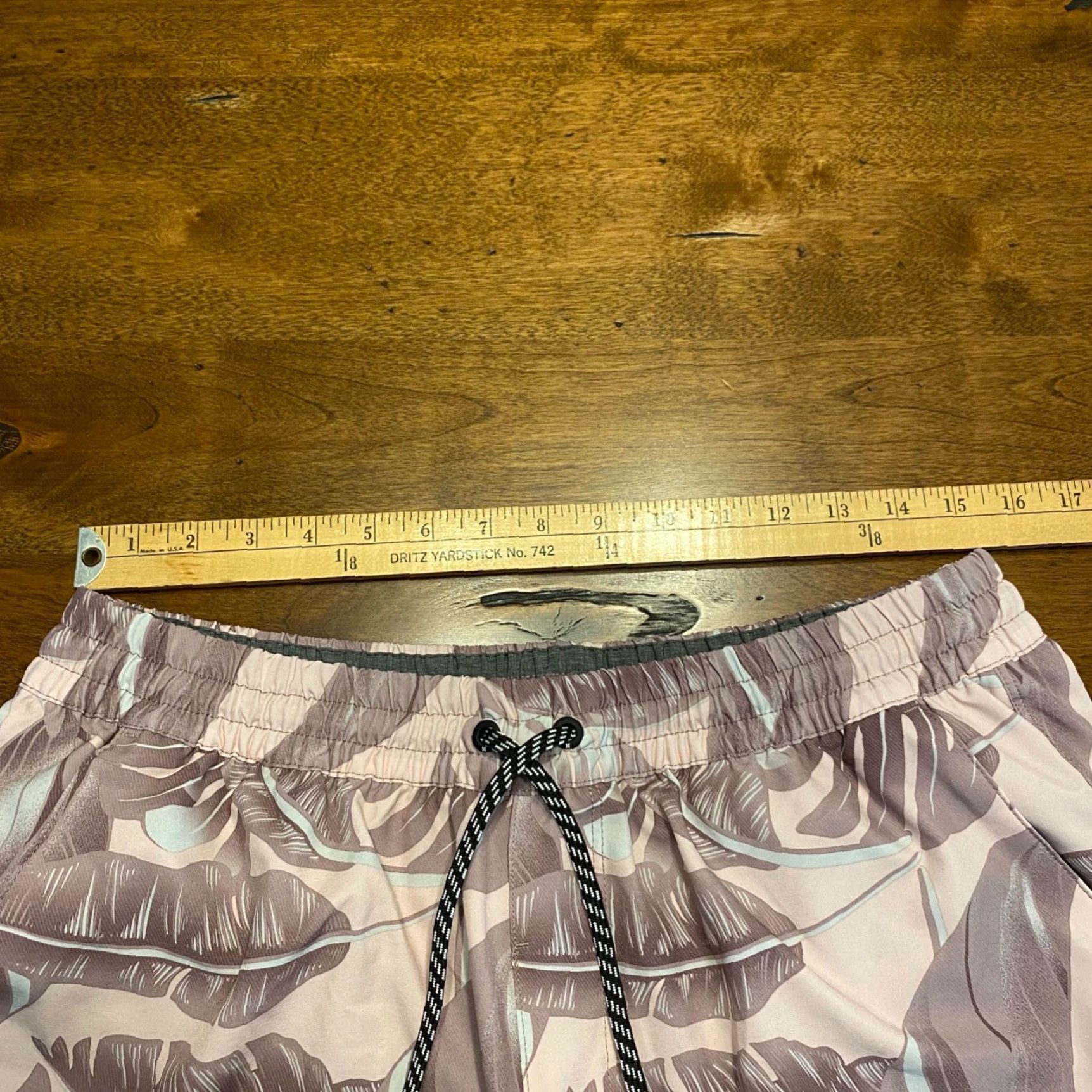 Hurley Hurley Hybrid Shorts Mens XL Pink White Lined Drawstring Swim Casual Outdoor Size US 36 / EU 52 - 4 Thumbnail