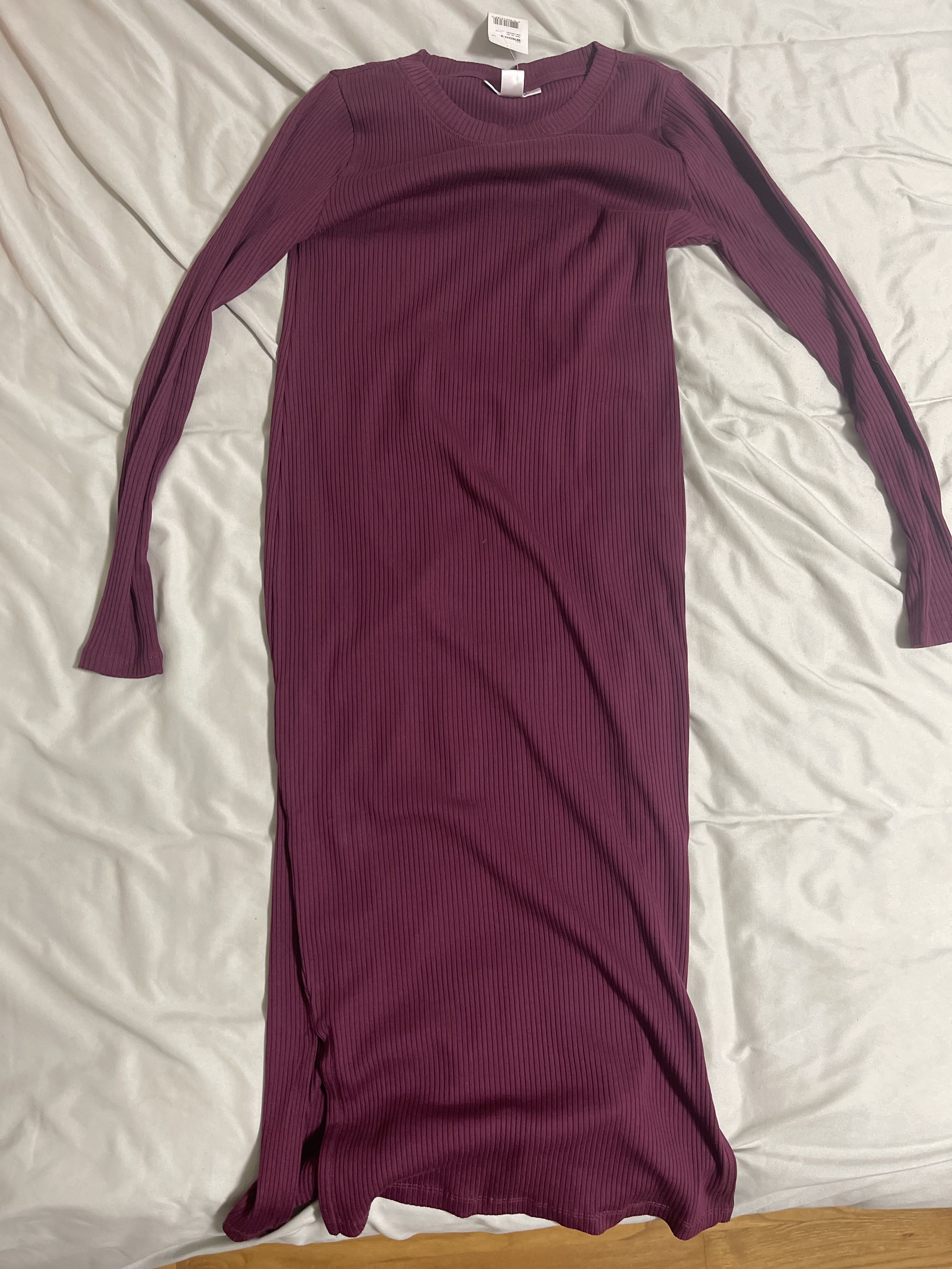 Other Long-Sleeve Ribbed Motherhood Maternity Crew Neck Midi Dress Size S / US 4 / IT 40 - 1 Thumbnail