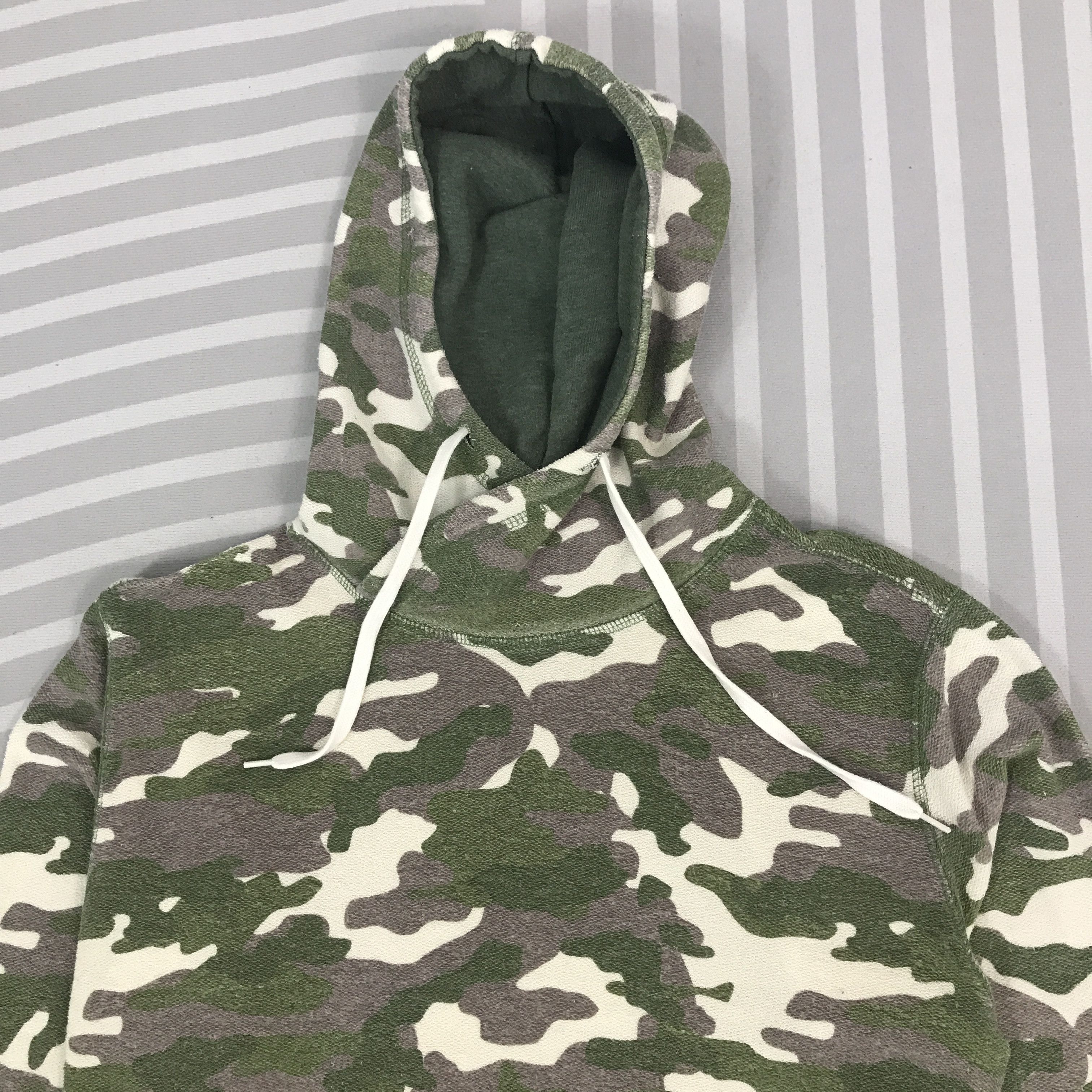Japanese Brand × Vintage Vintage Op Sunwear Camo Hoodie Jacket Size US L / EU 52-54 / 3 - 2 Thumbnail