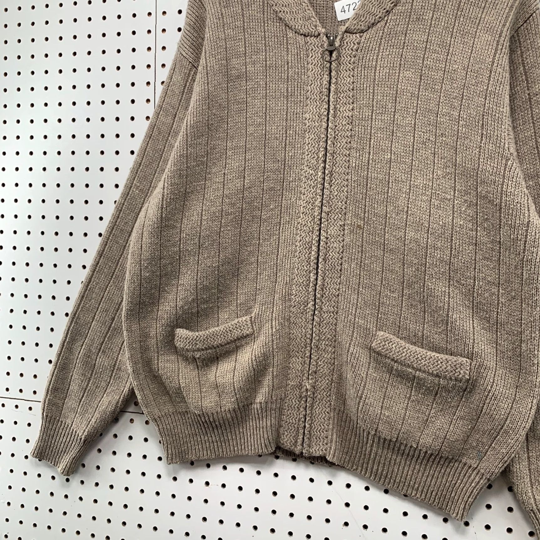 Vintage VINTAGE David Taylor Cardigan Sweater Mens M Brown Long Sleeve Acrylic Grandpa Size US M / EU 48-50 / 2 - 5 Thumbnail