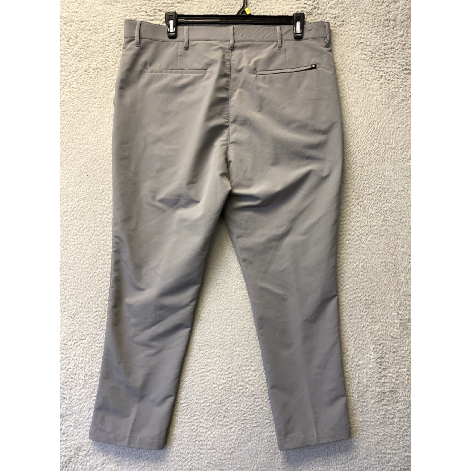 Banana Republic Banana Republic Golf Pants 40x29 Gray Slim Stretch Wicking Flat Front Mens Size US 40 / EU 56 - 7 Thumbnail