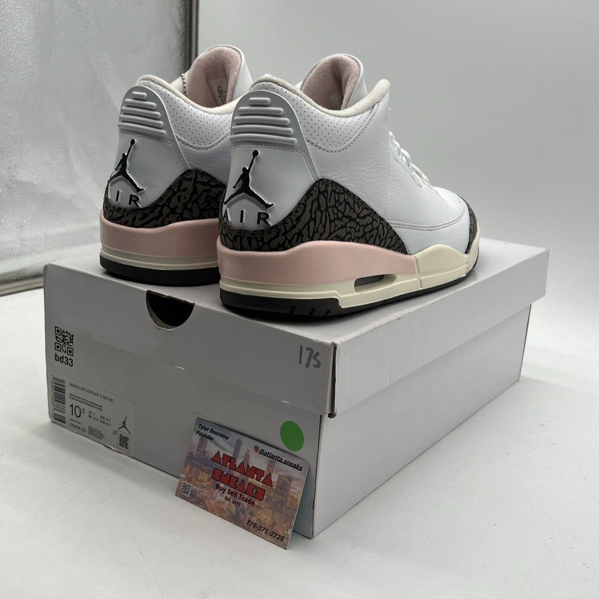Jordan Brand Wmns air Jordan 3 Neapolitan Size US 10.5 / IT 40.5 - 5 Thumbnail