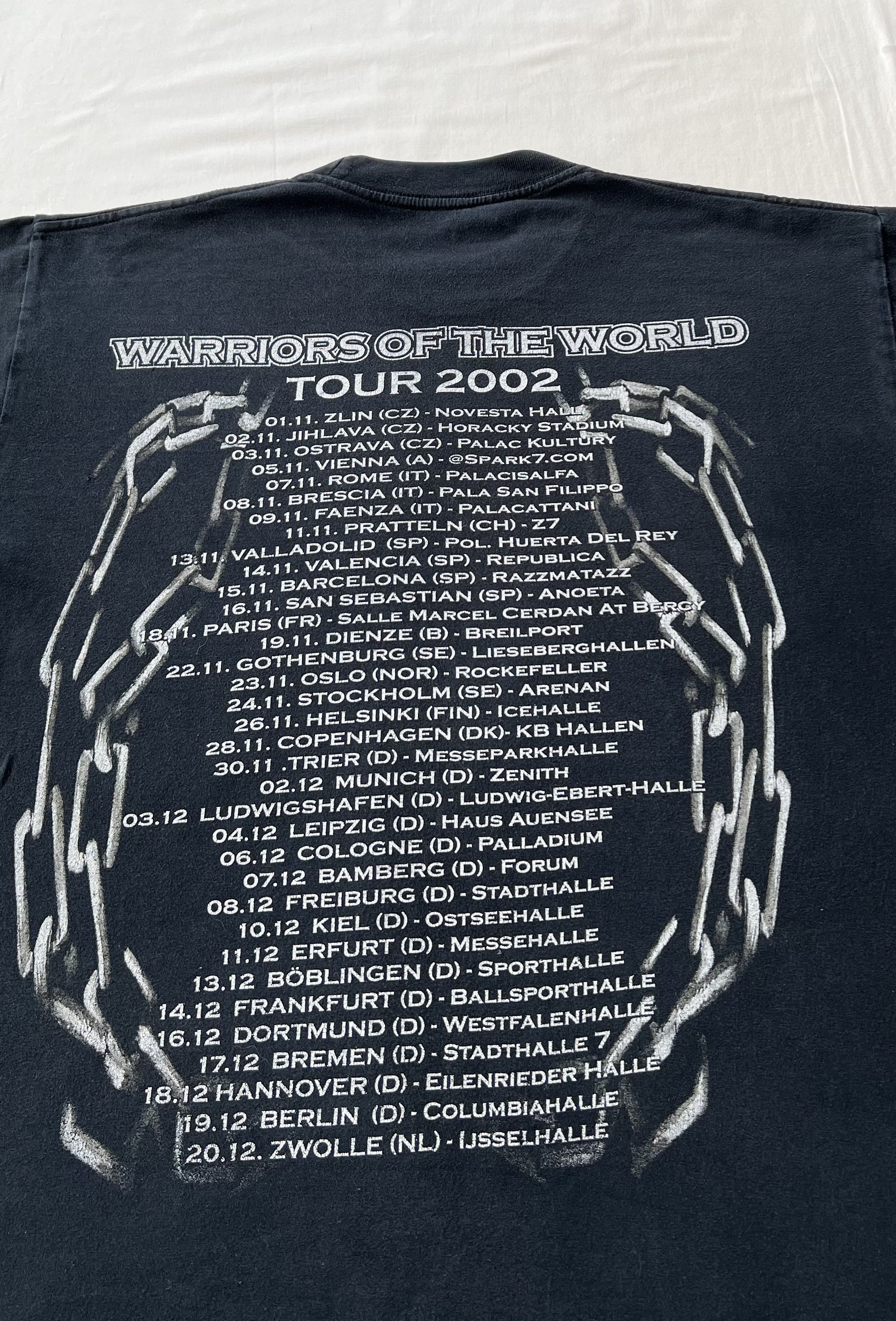 Band Tees Vintage 2002 Manowar Warriors of the World Tour T-shirt Size US L / EU 52-54 / 3 - 15 Thumbnail