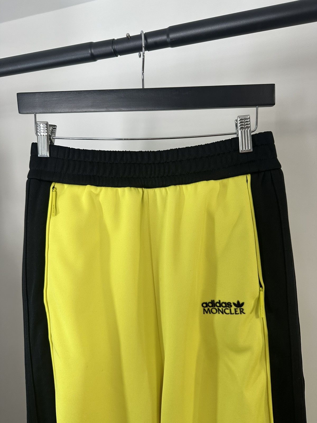 Adidas × Moncler Moncler x Adidas track pants Size US 30 / EU 46 - 6 Thumbnail