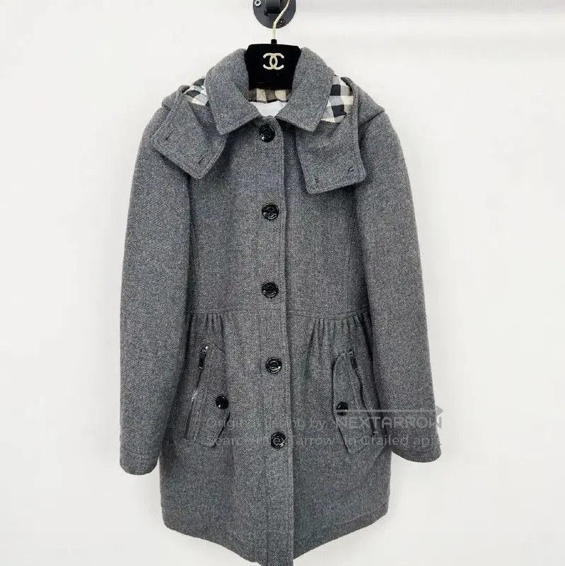 Burberry Burberry Gray Women's Coat Size 10Y. Size S / US 4 / IT 40 - 1 Thumbnail