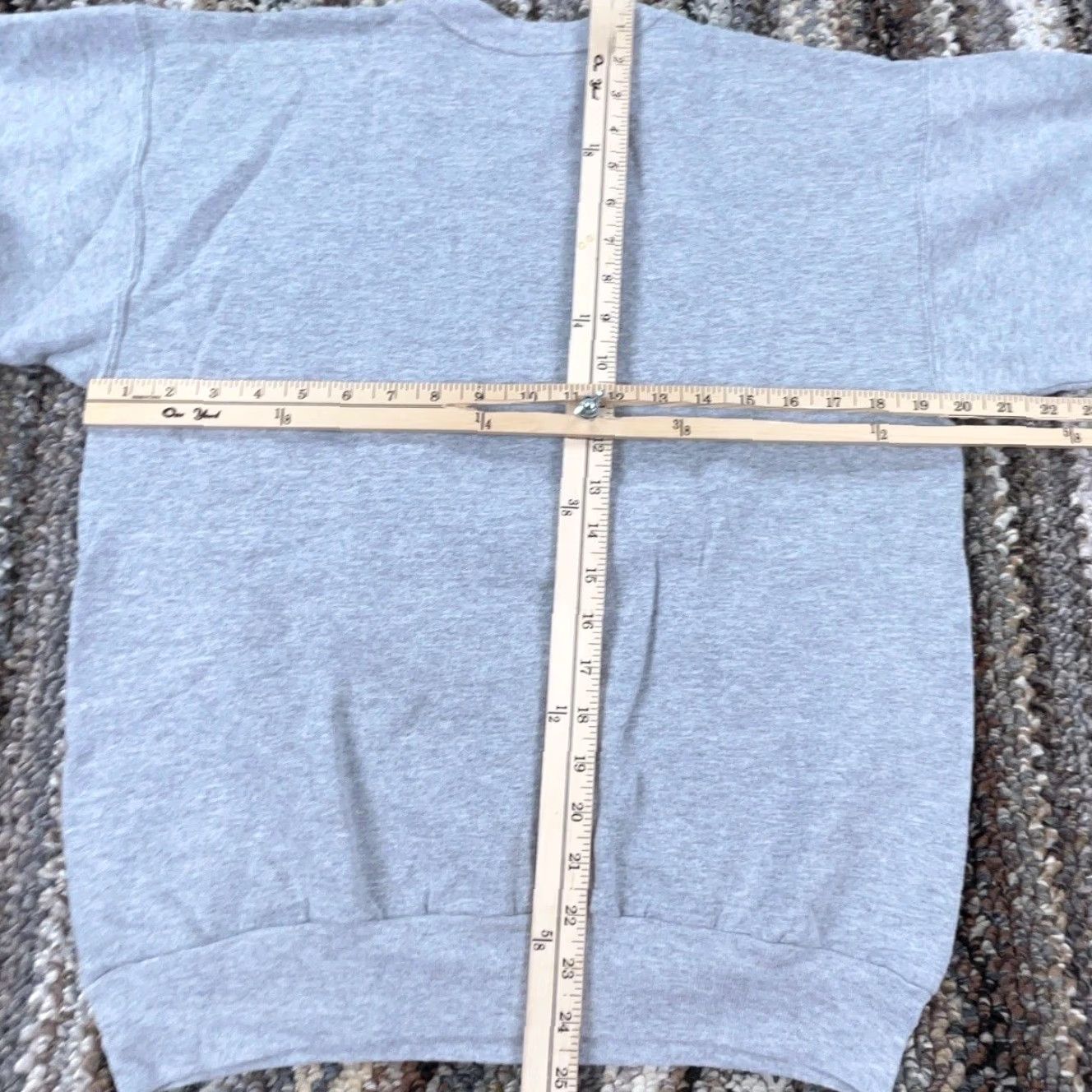 Disney Disney Sweatshirt Men Small Crew Neck Graphic Mickey Mouse World Retro Logo Cotton Fleece Gray S Mens Sweatshirt Size US S / EU 44-46 / 1 - 6 Thumbnail