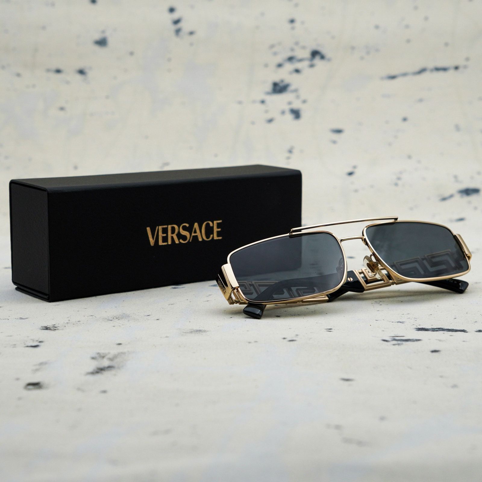 Versace Versace mod 2257 greca logo rectangular gold sunglasses Size ONE SIZE - 7 Thumbnail