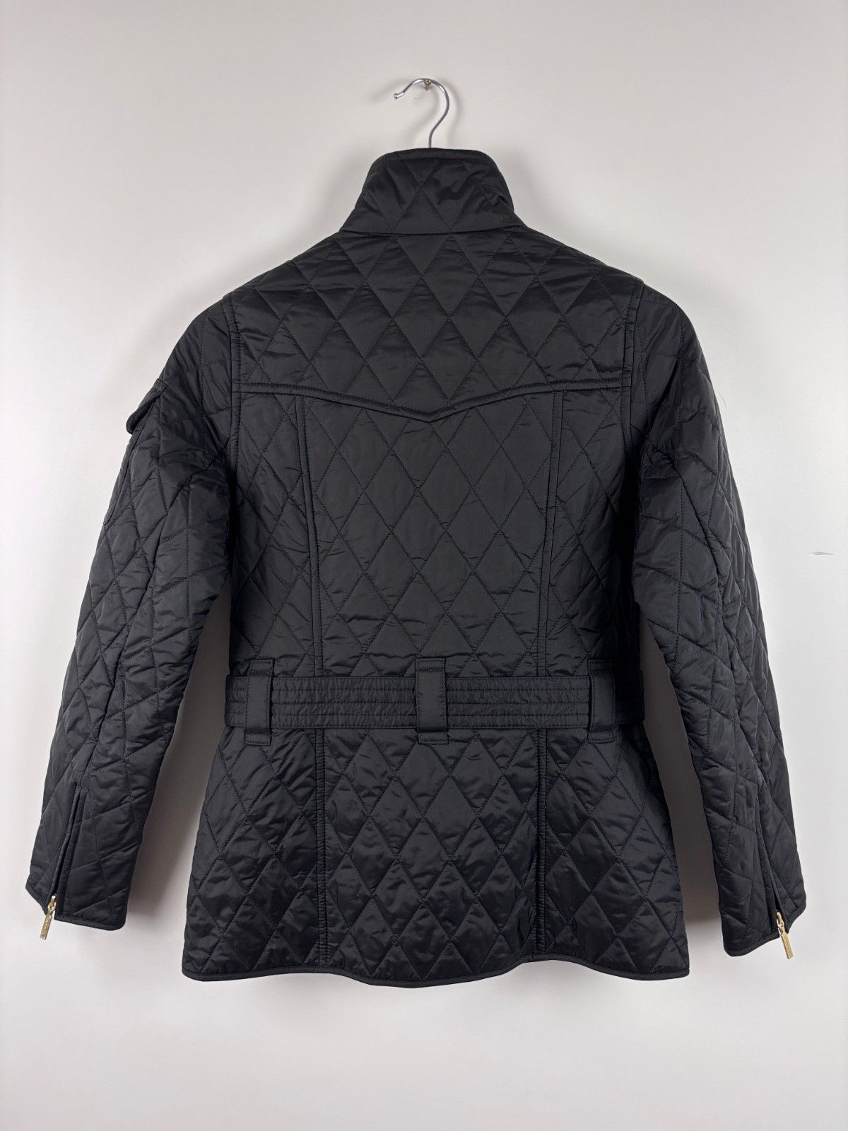 Barbour Barbour International Quilted Belted Jacket Black Size US 4 Size S / US 4 / IT 40 - 4 Thumbnail