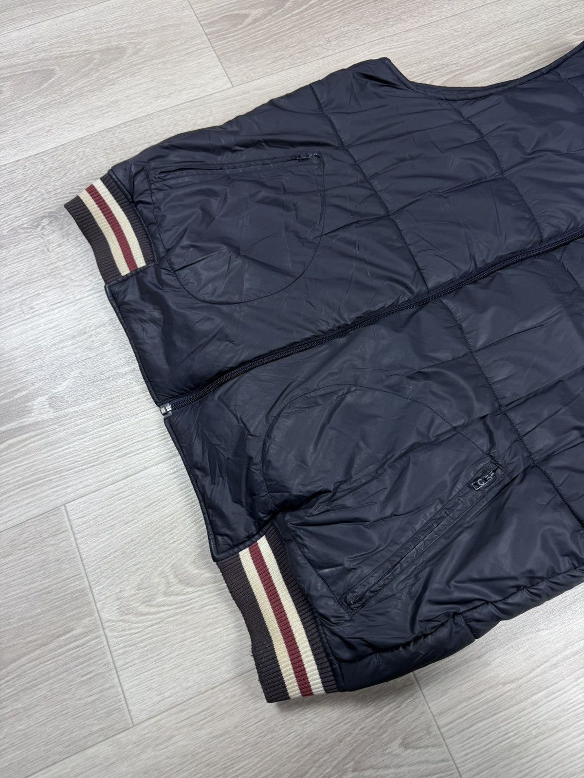 Fred Perry Fred Perry Tipped Quilted Gilet Vest Size XL Size US XL / EU 56 / 4 - 6 Thumbnail
