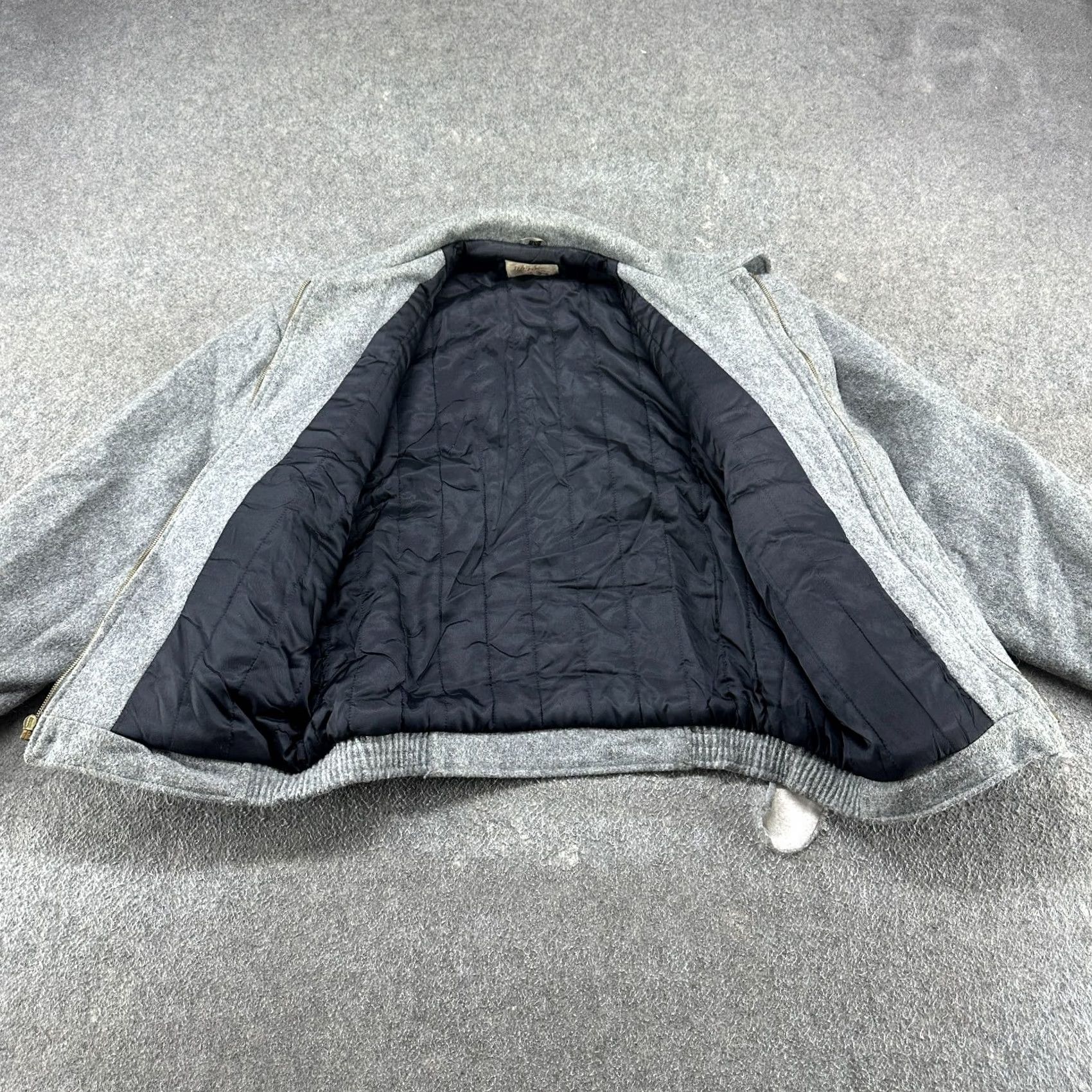 Vintage VINTAGE Fox Collection Jacket Men L Gray Bomber Wool Quilted Lined 80s 90s Workwear Casual Theme: 80s, 90s Mens Size US L / EU 52-54 / 3 - 2 Thumbnail