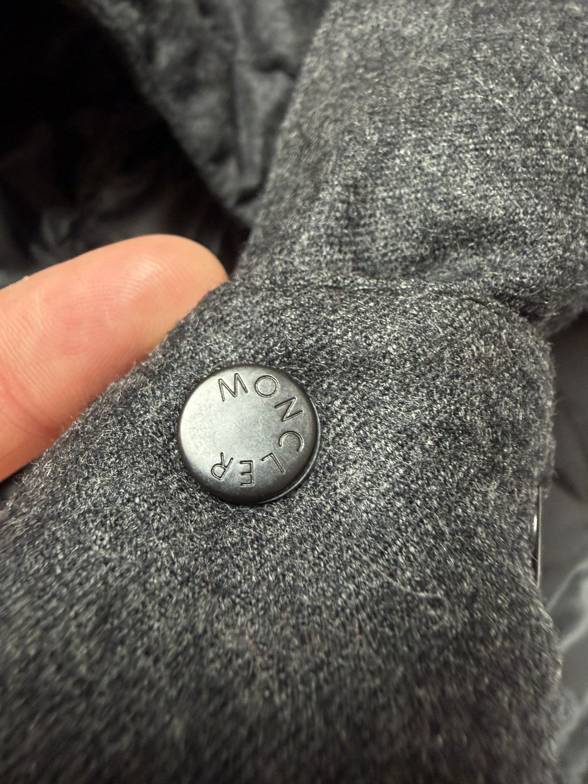Moncler Moncler Balaclava Hat( Hood) One Size Gray Wool/Down Size ONE SIZE - 8 Thumbnail