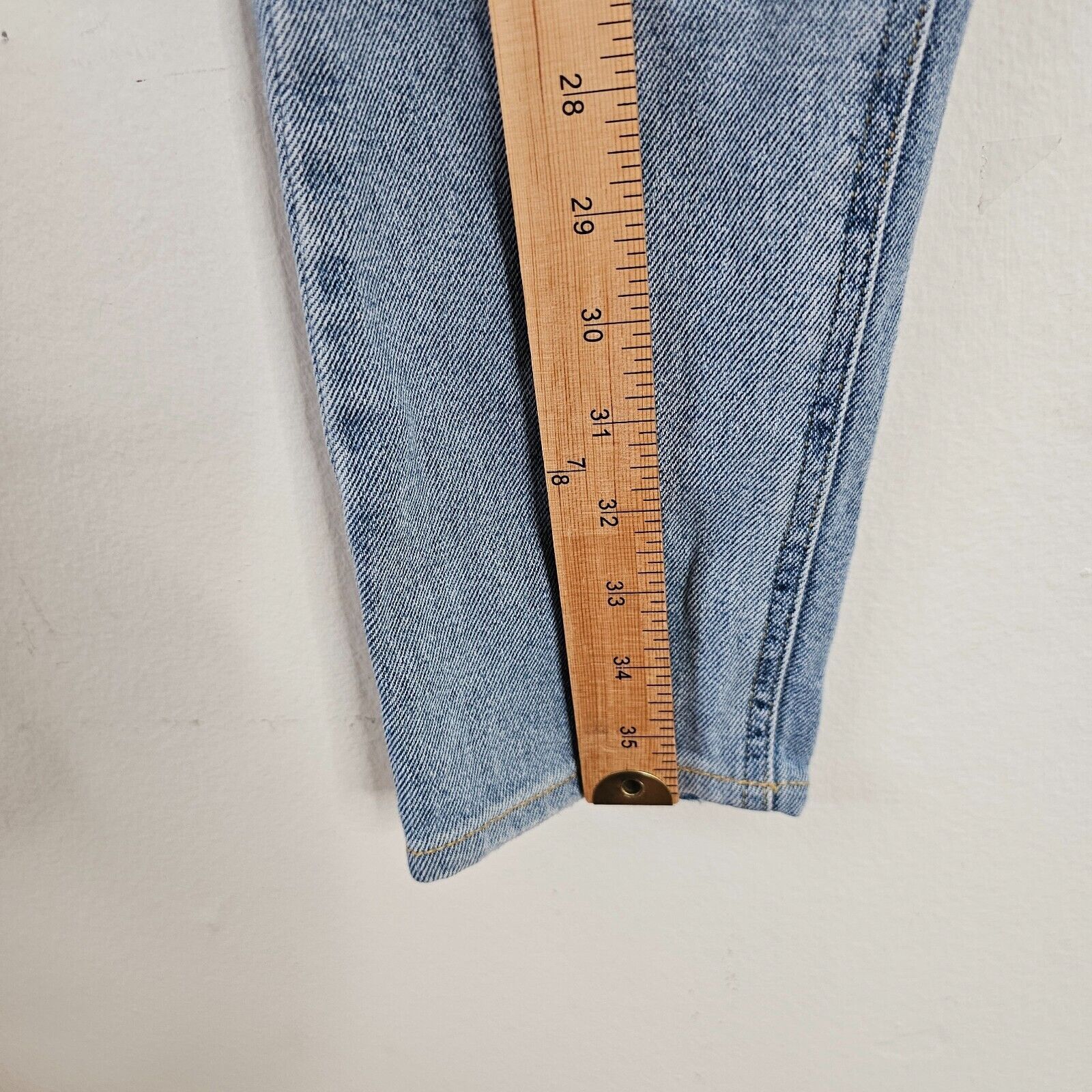 Other Wild Fable Med Wash Distress Knee Slim-Fit Button Jeans 0 Size 25" / US 0 / IT 36 - 6 Thumbnail