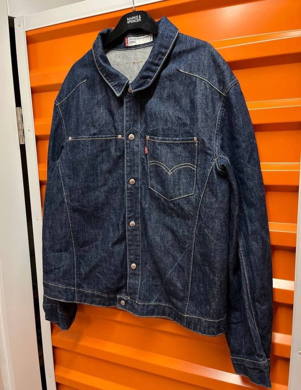Vintage Vintage Levi’s Engineered Workwear Denim Jacket Rare Size US L / EU 52-54 / 3 - 1 Preview