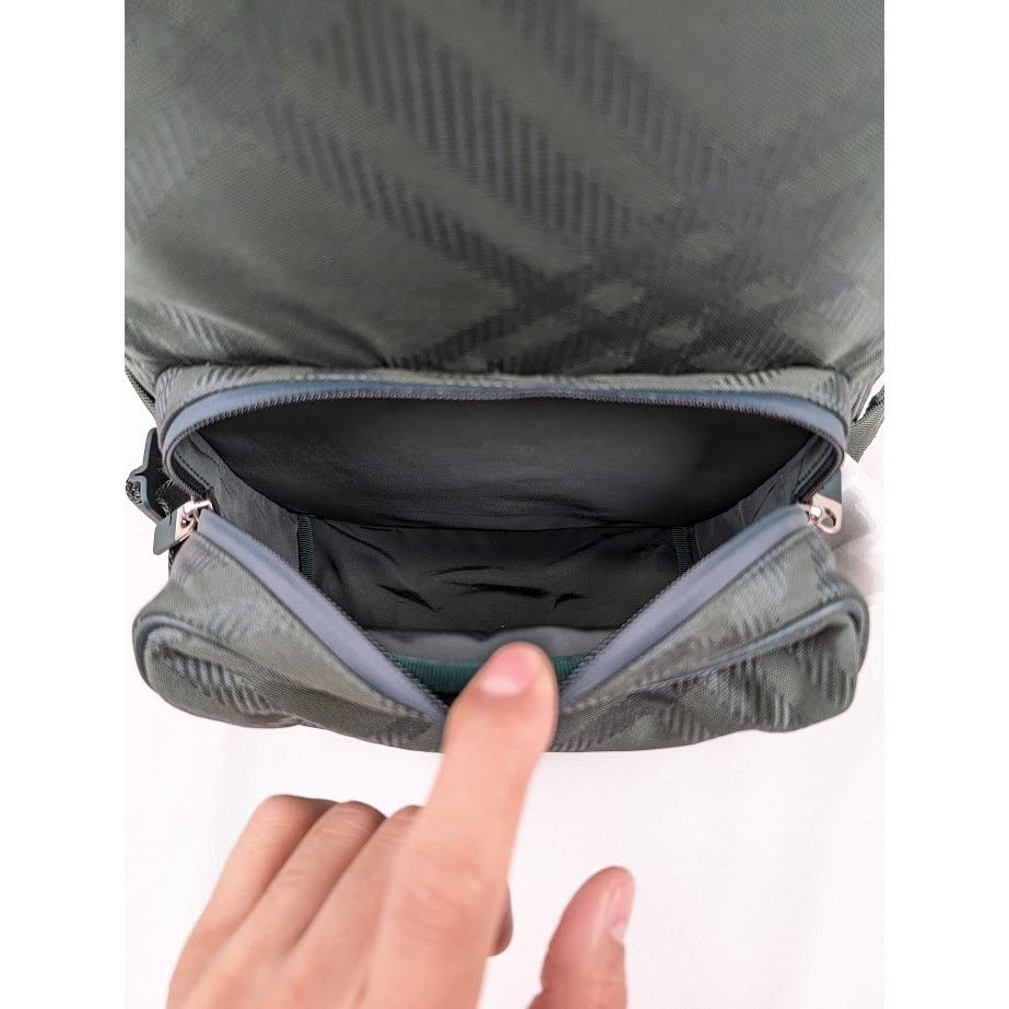 Burberry o1rshd1 Size : OS / Nylon Check Jacquard Backpack in Vine Size ONE SIZE - 9 Thumbnail