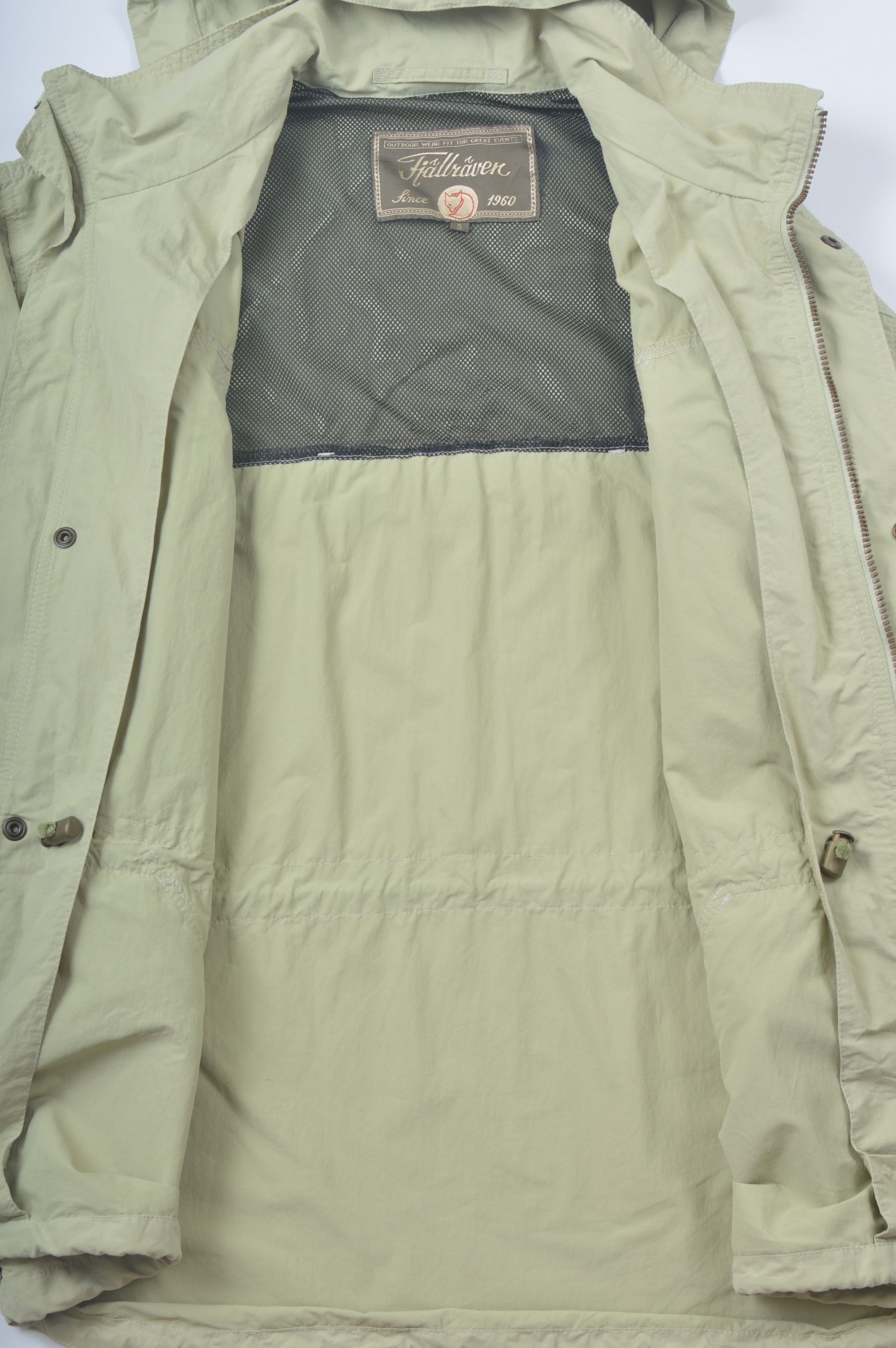 Fjallraven Fjällräven Fjallraven Outdoor Wear Vintage Pale Green Jacket Size US S / EU 44-46 / 1 - 3 Thumbnail