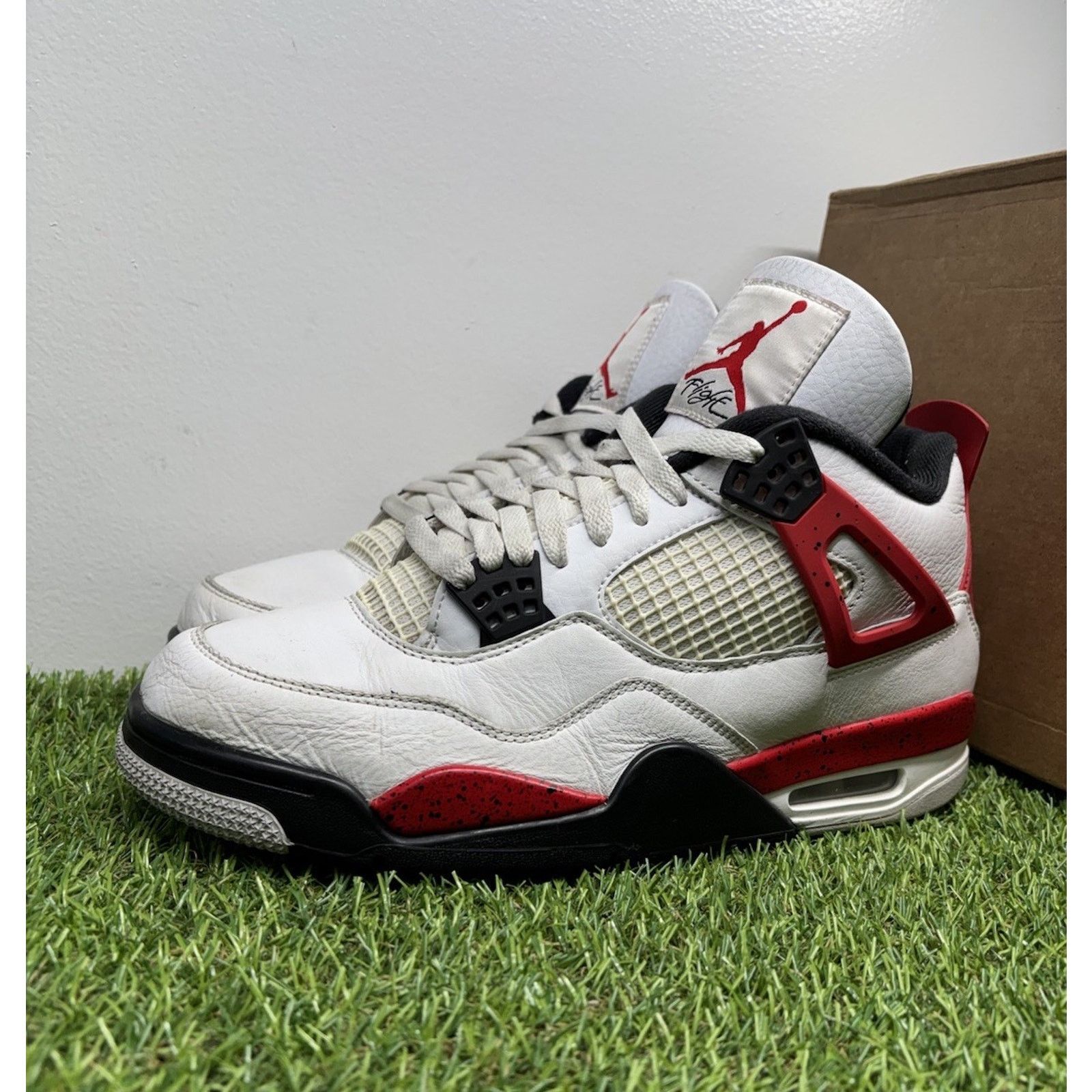 Jordan Brand Size 10 - Jordan 4 Retro Mid Red Cement | GOOD CONDITION! Size US 10 / EU 43 - 1 Thumbnail