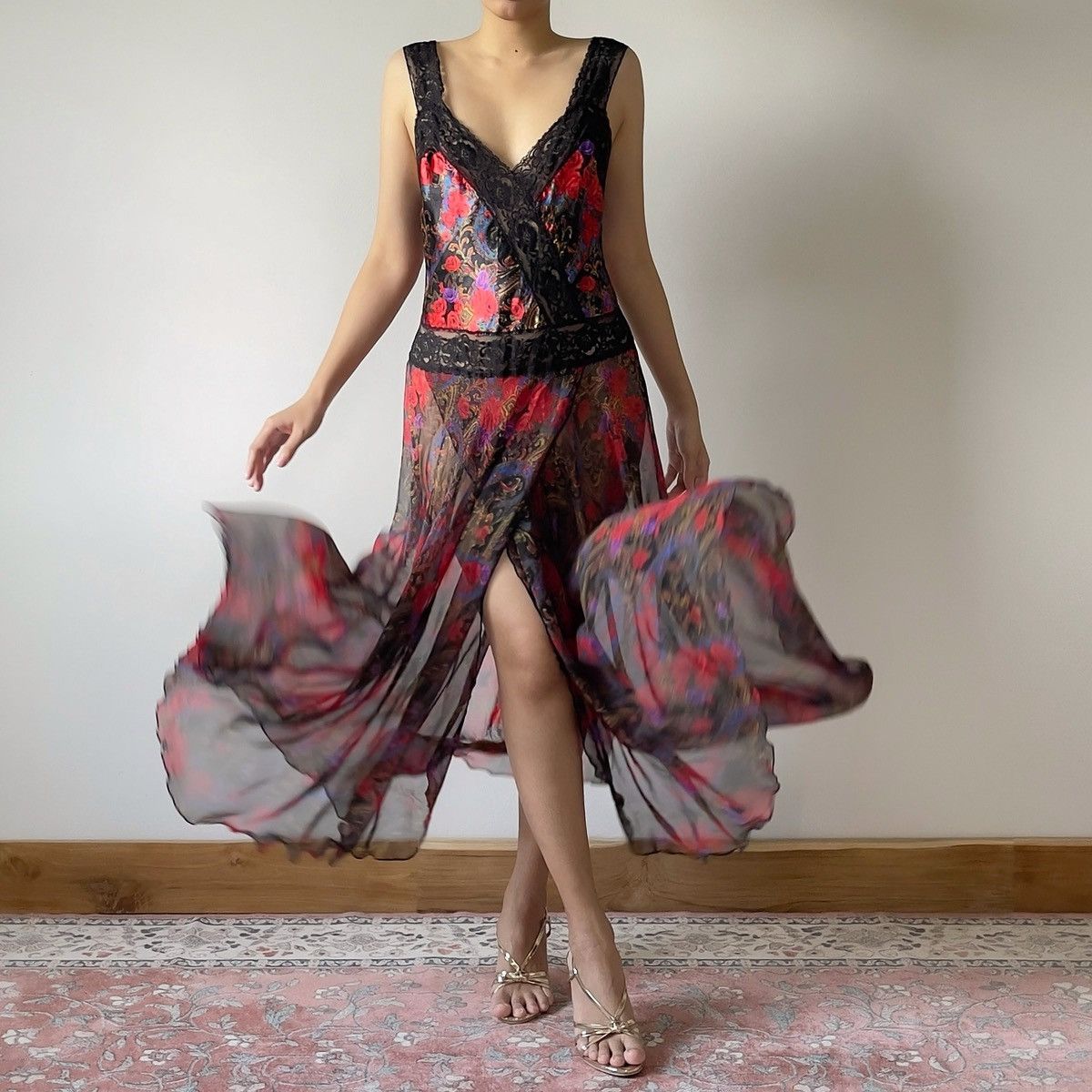Victoria's Secret Victoria’s Secret 1990s Floral Chiffon Maxi Slip Dress (M–L) Size L / US 10 / IT 46 - 9 Thumbnail
