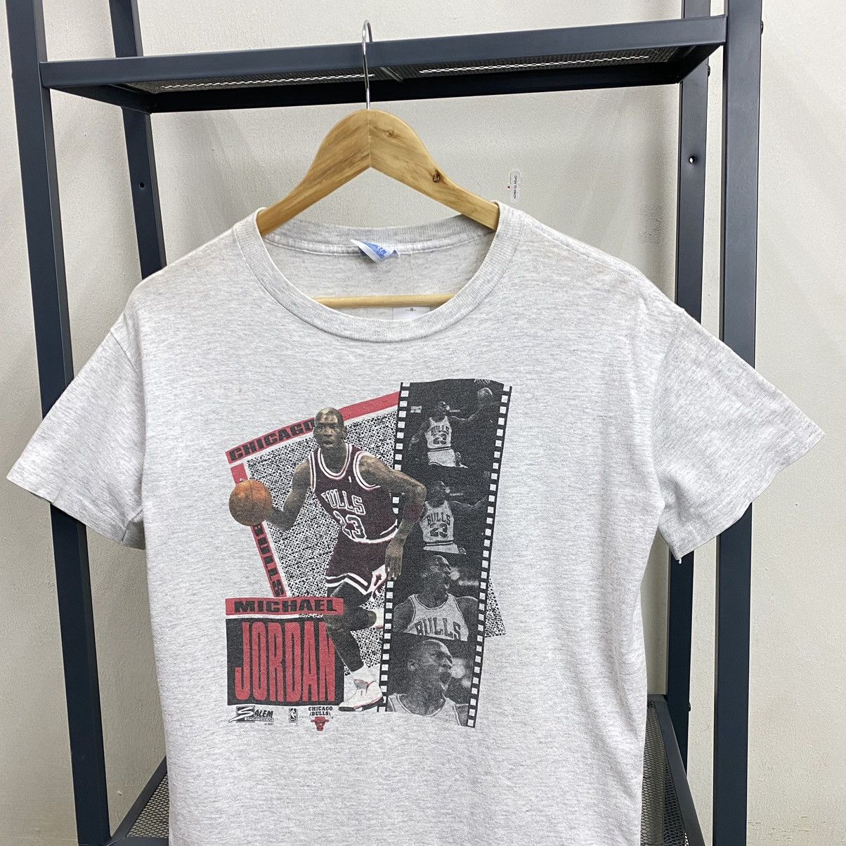 Salem Sportswear Vintage 1991 License Michael Jordan Chicago Bulls Rap Tee Size US S / EU 44-46 / 1 - 3 Thumbnail
