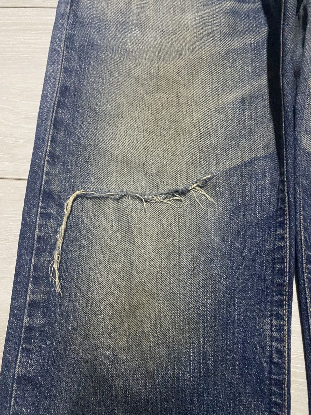 Junya Watanabe Edwin Exclusive Vintage Mud Wash Distressed Loose Jeans Size US 32 / EU 48 - 9 Thumbnail