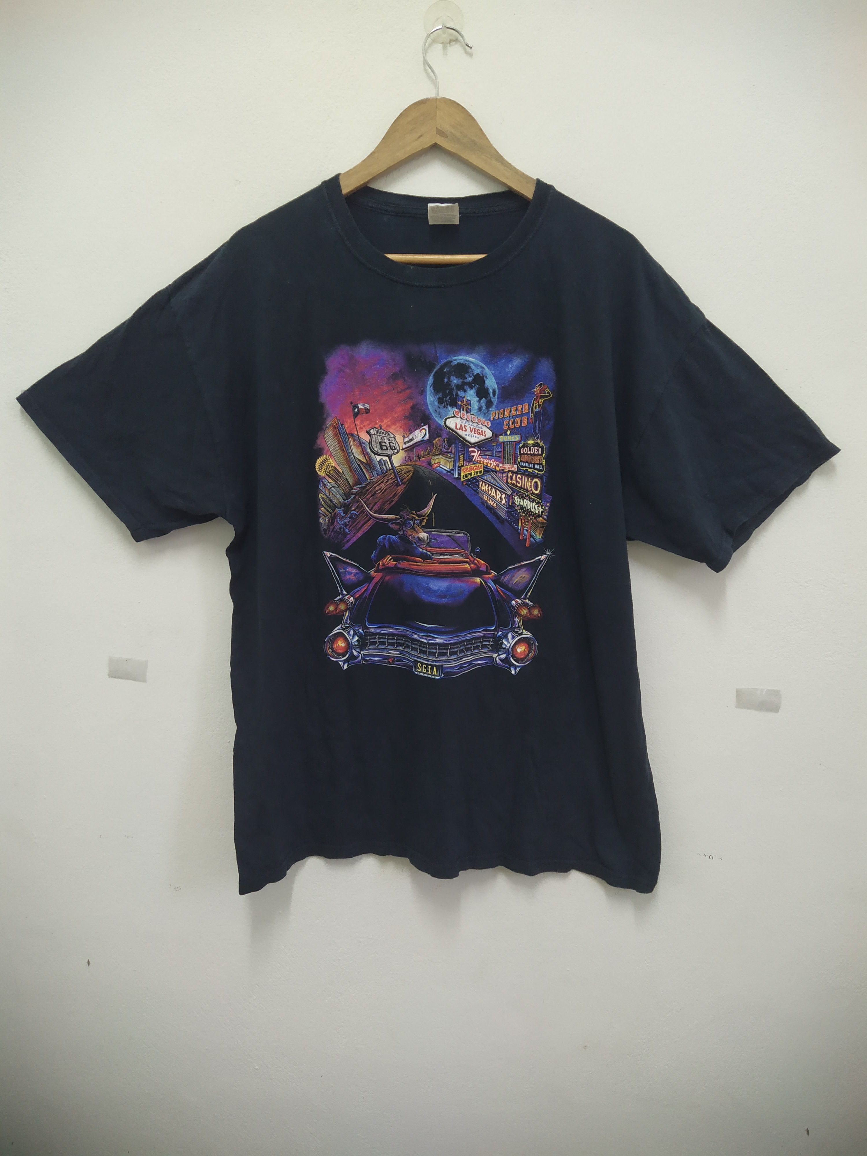 Vintage Vintage Y2K Las Vegas Neon Graphic Classic Car Art Tee Size US XL / EU 56 / 4 - 2 Thumbnail