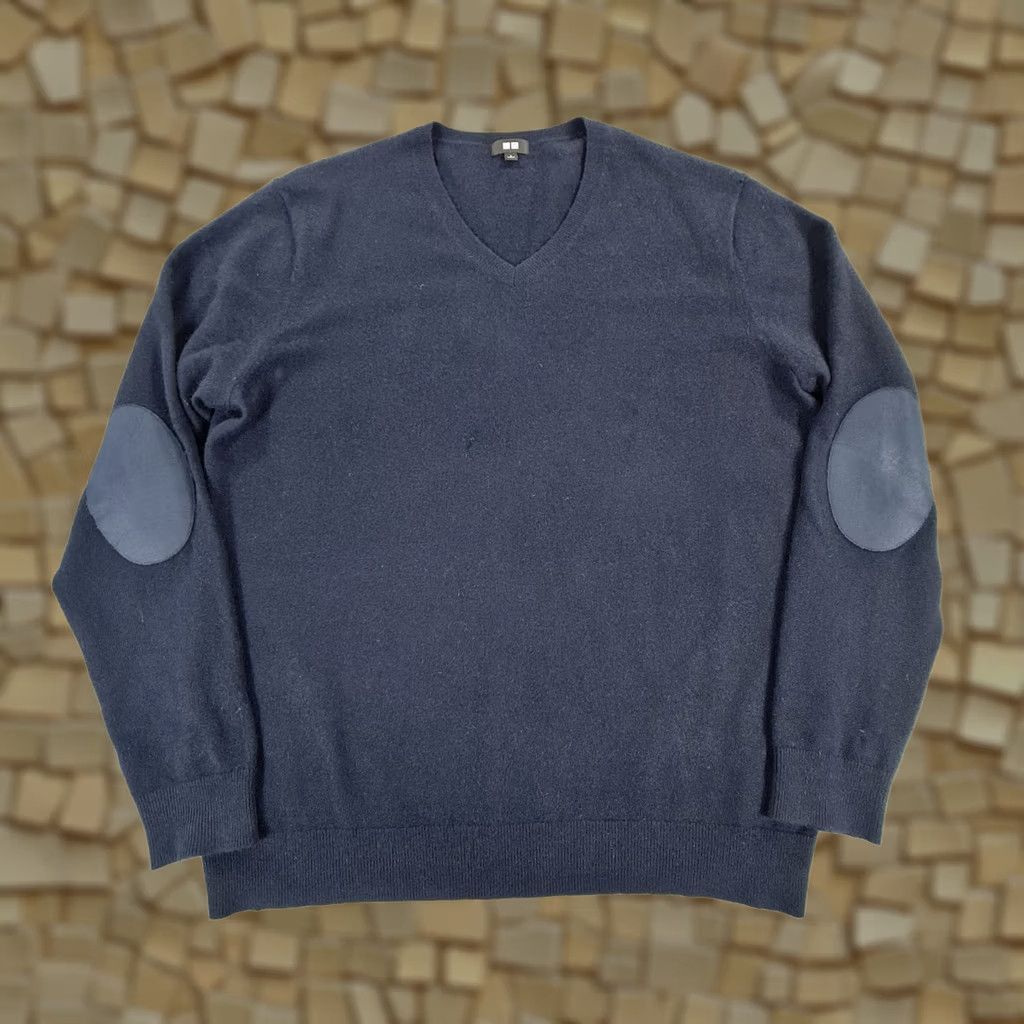 Uniqlo Uniqlo Jumper Mens V-Neck Cashmere Navy Blue Large L Pullover Knit Hoodie? Size US L / EU 52-54 / 3 - 1 Thumbnail
