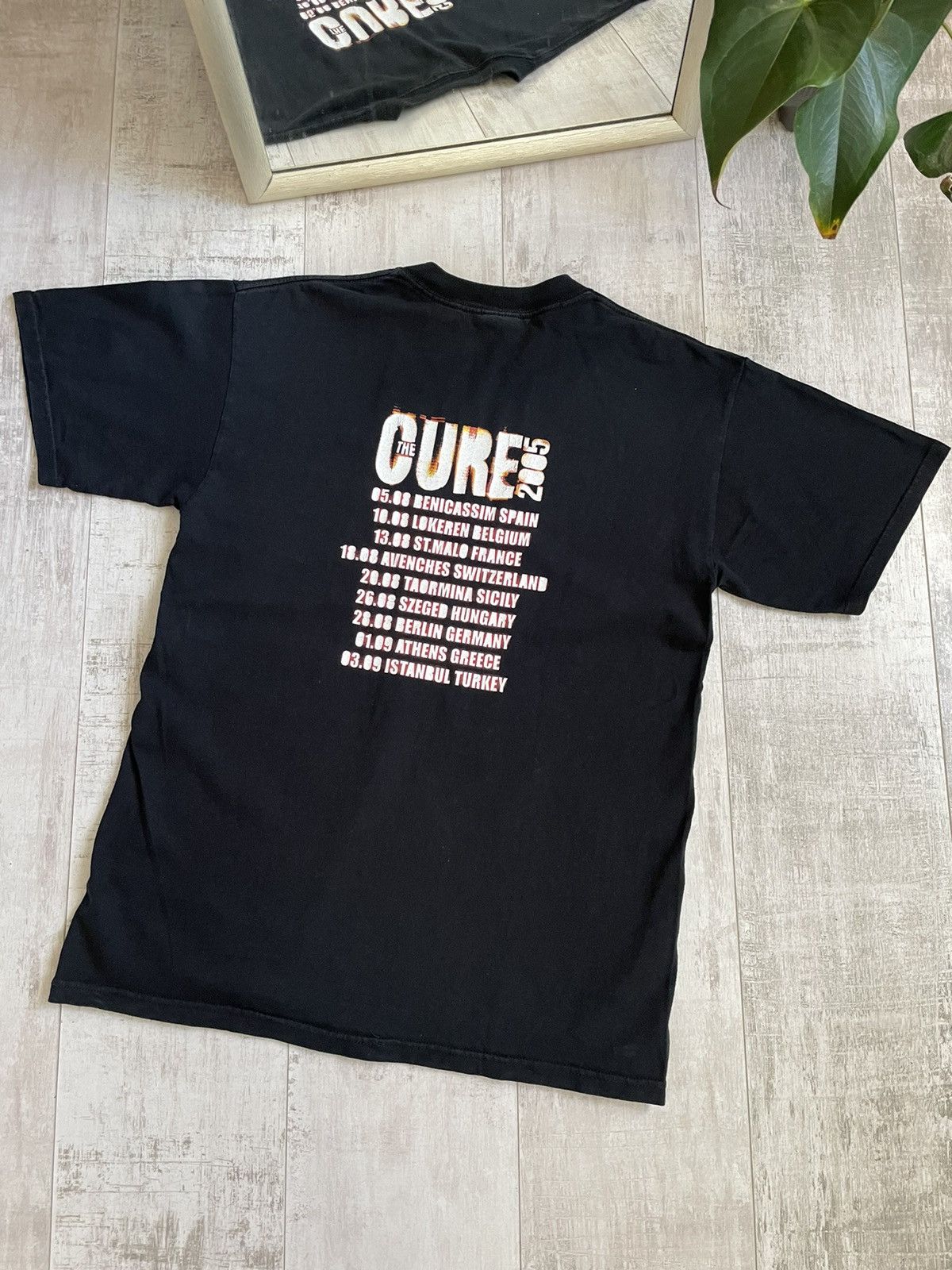 Band Tees ❗️RARE❗️Vintage The Cure 2005 Tour Band T-Shirt Black Size US M / EU 48-50 / 2 - 2 Thumbnail