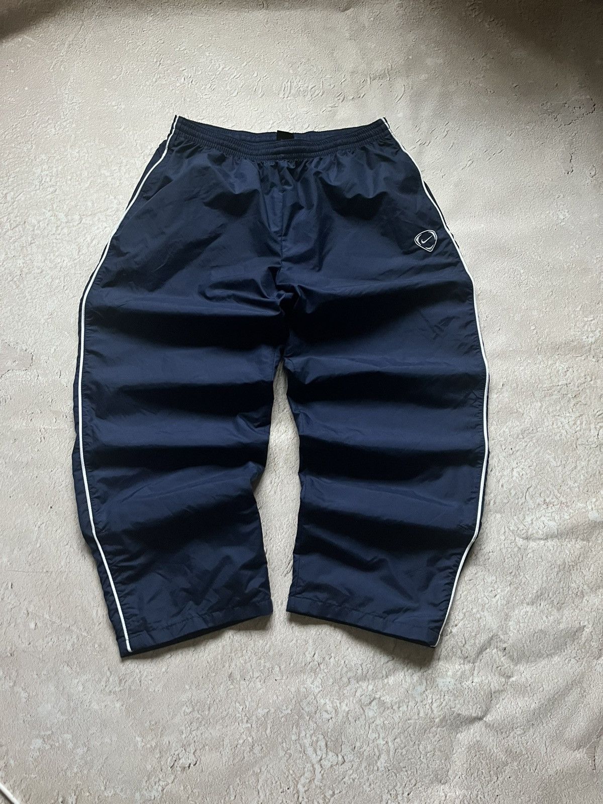 Nike Nike TN Nylon Track Pants Navy White Trim Y2K Size US 34 / EU 50 - 1 Thumbnail