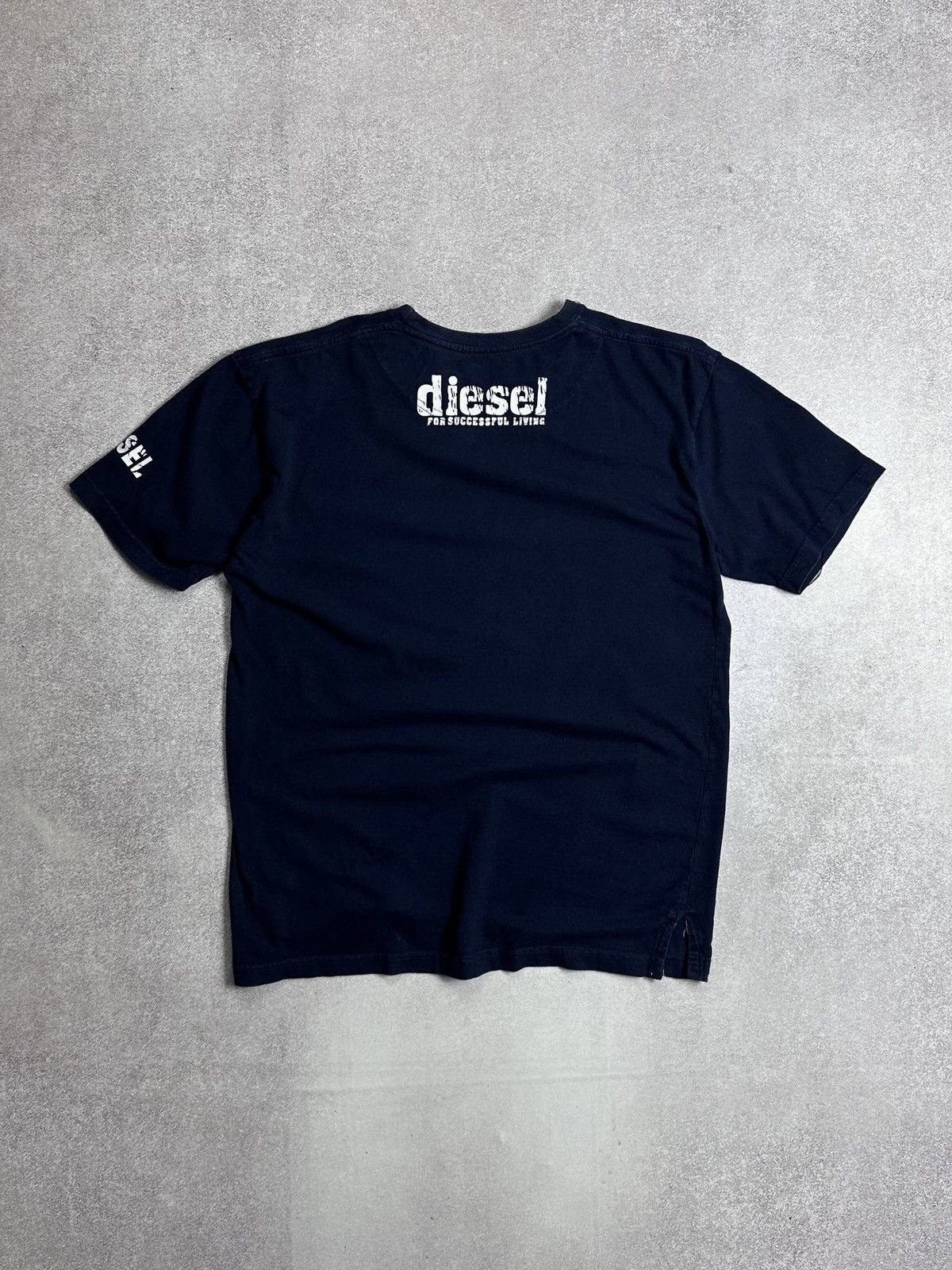 Diesel Vintage 90s Diesel Big Logo T-shirt M Size US M / EU 48-50 / 2 - 4 Thumbnail