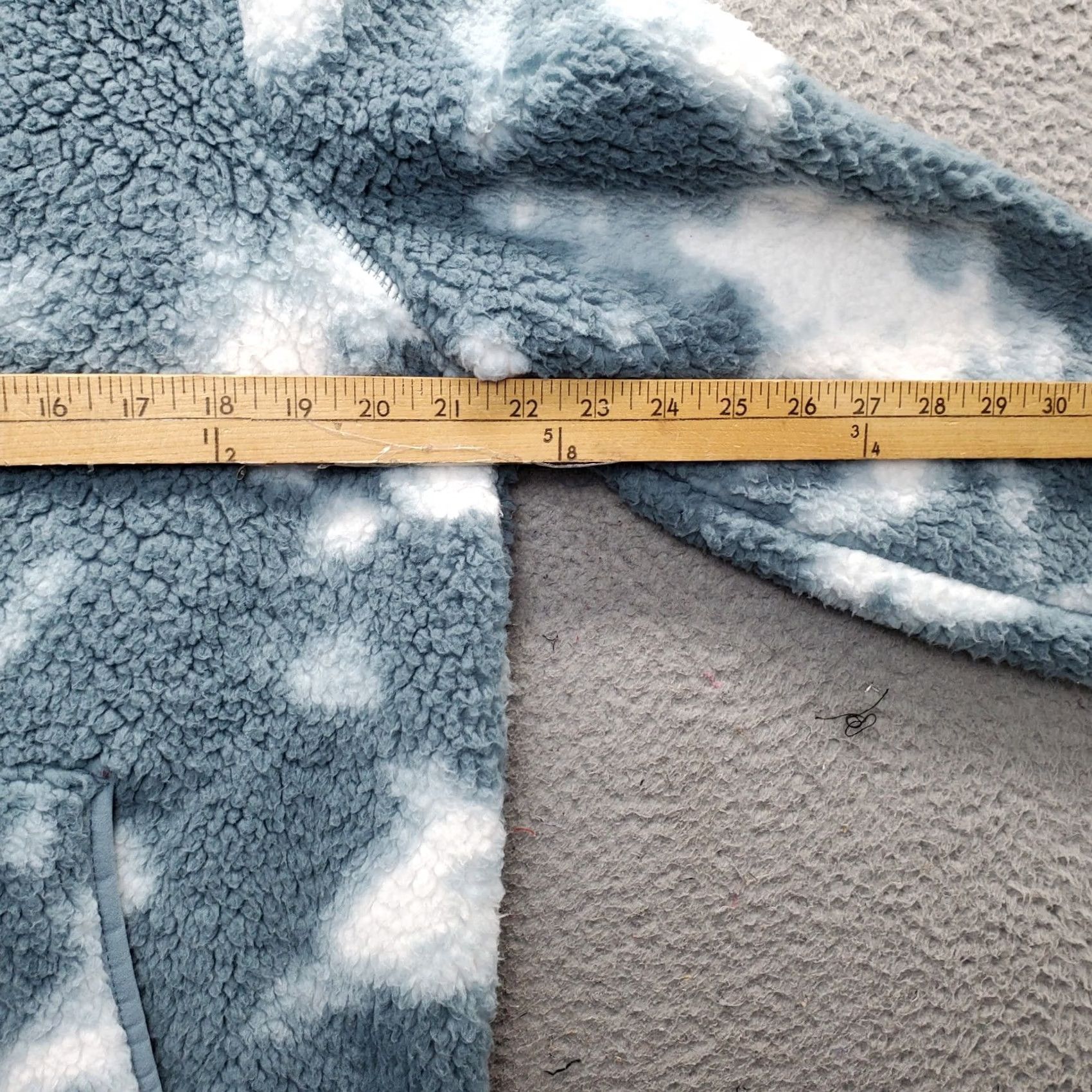 Vintage LIV Women's Sweater Shirt? Pullover 1/4 Zip Sherpa Fleece Multi Cloud-Patterned L, Size L, Mock Neck, Pockets, Winter Casual Shirt Size L / US 10 / IT 46 - 4 Thumbnail