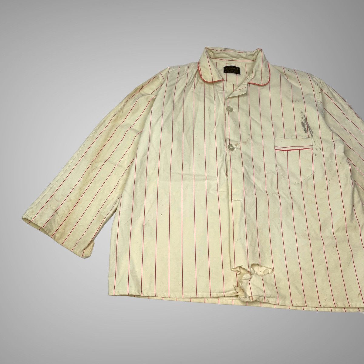 Vintage 1940s striped milkman work jacket - www.disolcolor.com