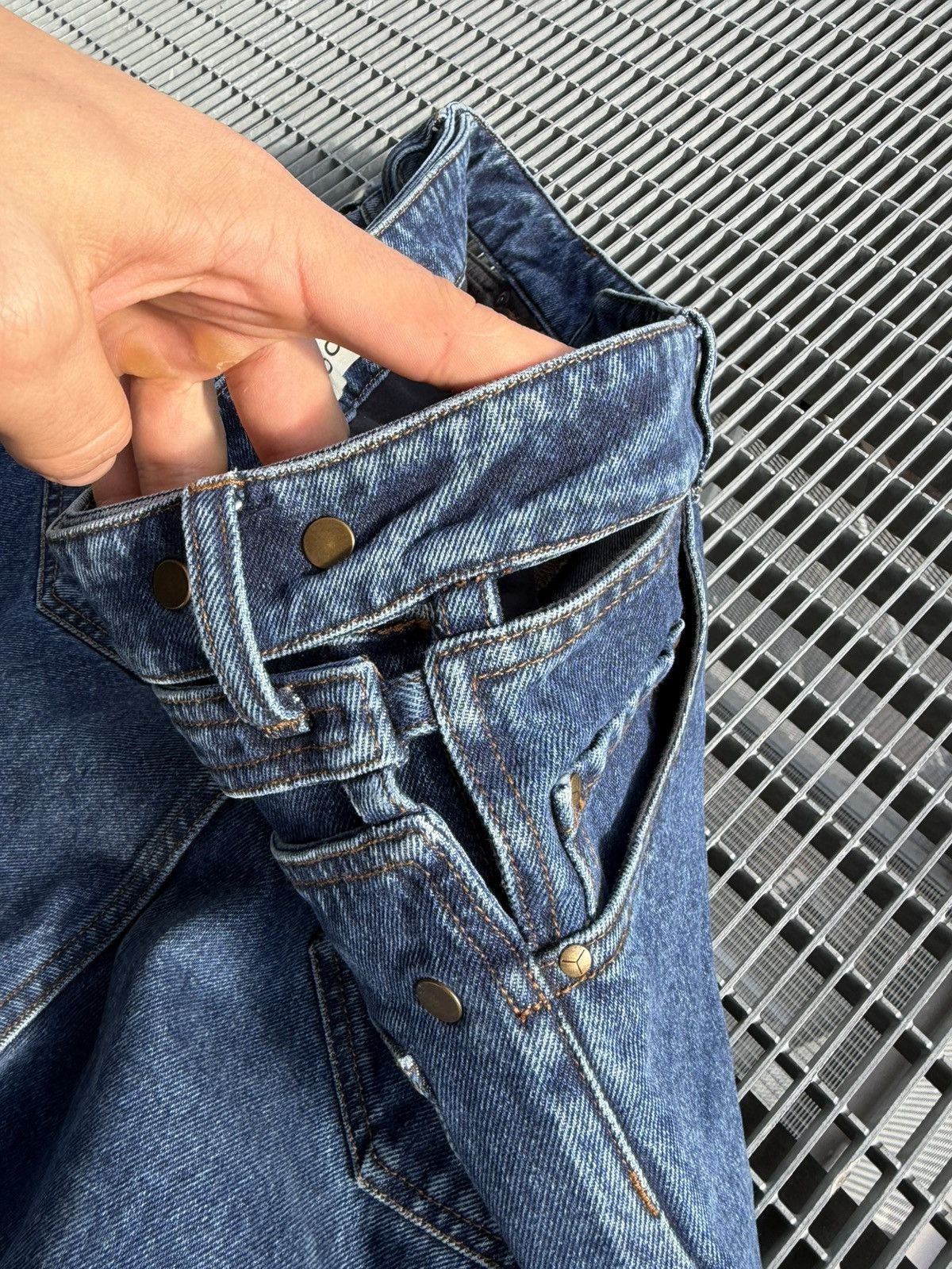 Y/Project Y/Project Peep Show Stone Washed Denim Unisex Jeans Size US 30 / EU 46 - 7 Thumbnail