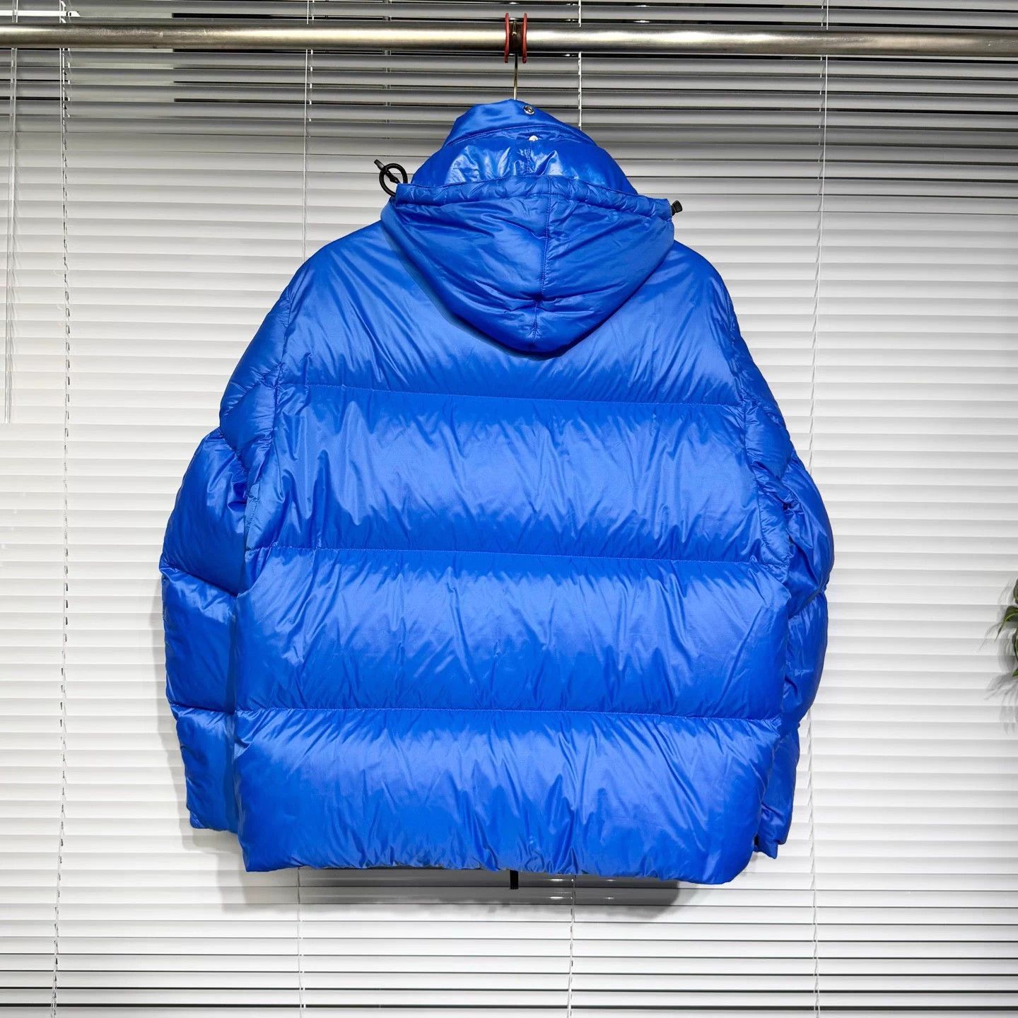 Burberry Burberry blue S down jacket sleeve logo hidden hood zipper Size US S / EU 44-46 / 1 - 2 Thumbnail