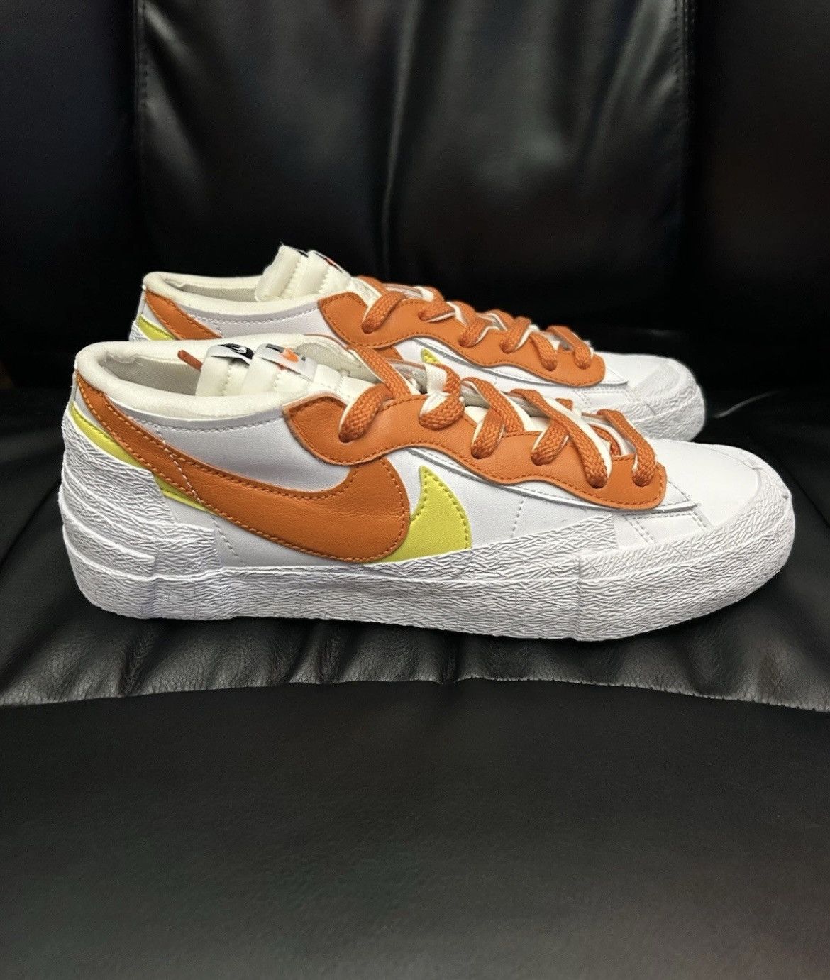 Nike × Sacai Nike Blazer Low Sacai White/Orange/Yellow Mens 9 NIB Size US 9 / EU 42 - 3 Thumbnail