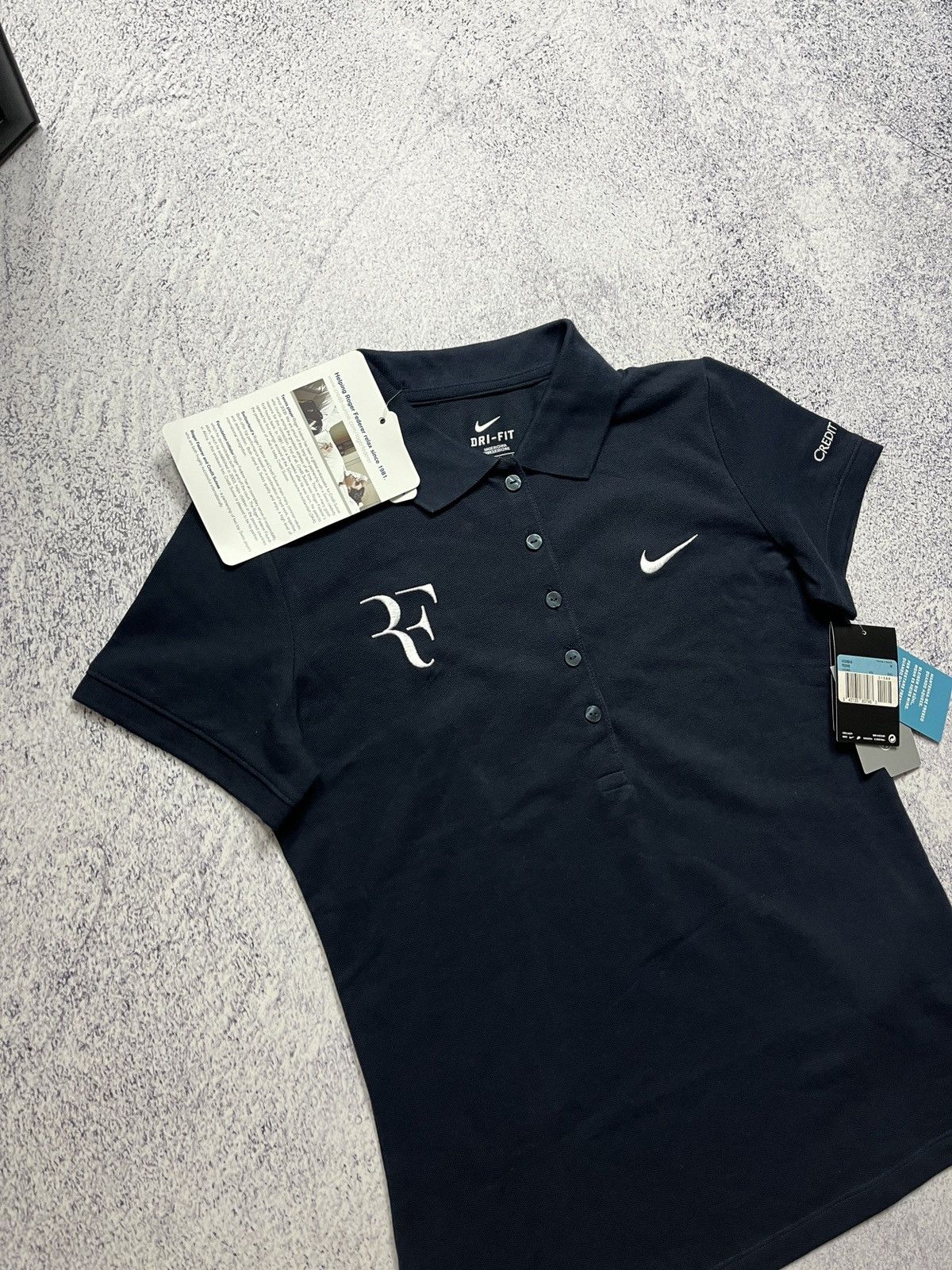 Nike × Vintage Roger Federer RF Nike Original Swiss Tennis Wmn’s Polo Shirt Size M / US 6-8 / IT 42-44 - 3 Thumbnail