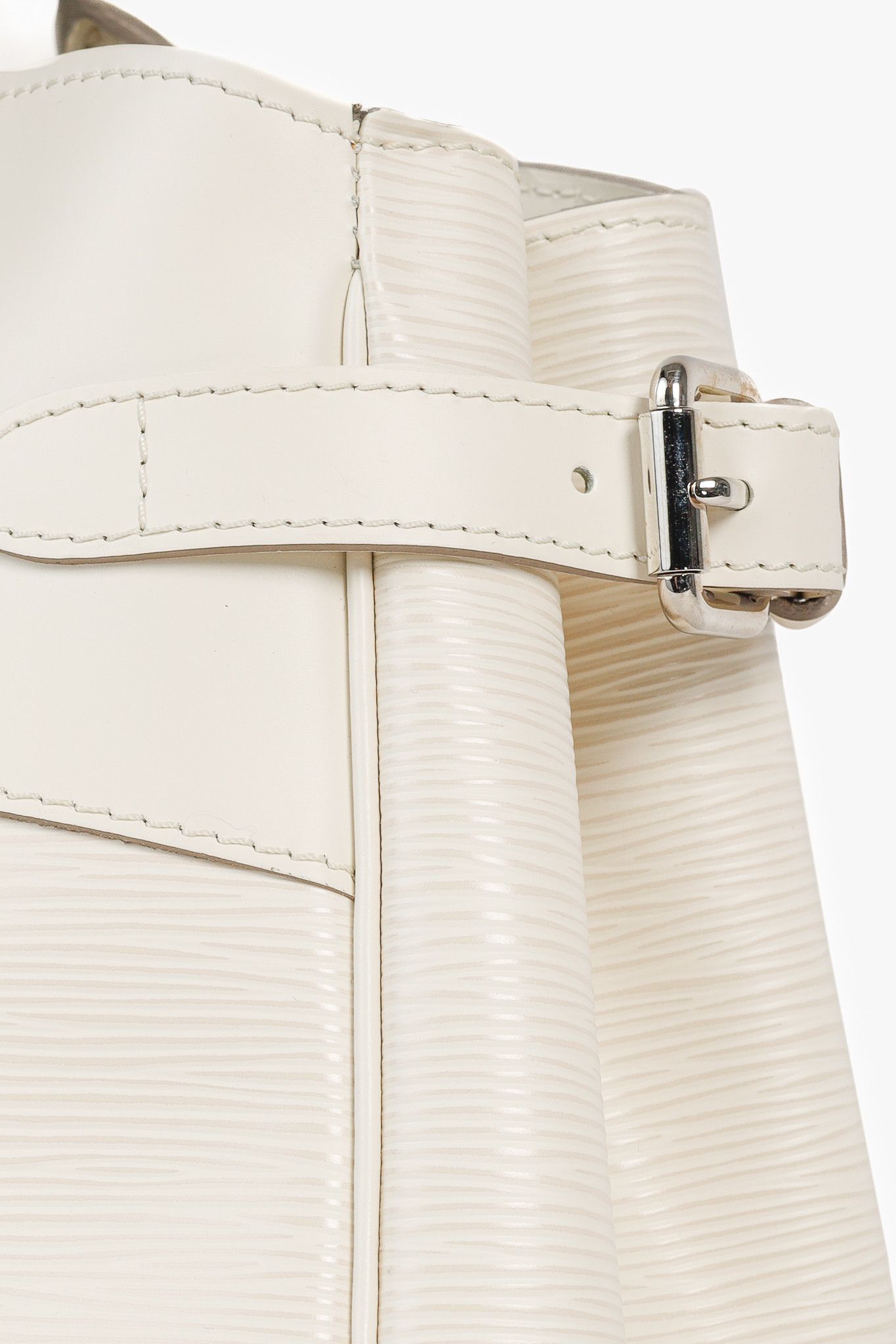 Louis Vuitton Louis Vuitton Passy PM White Epi Leather Tote Bag Size ONE SIZE - 7 Thumbnail