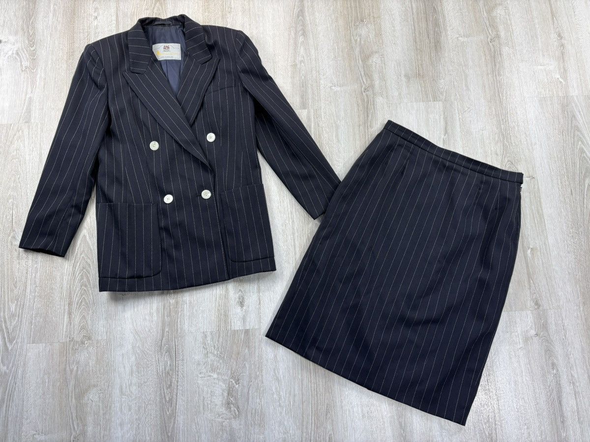 Aquascutum × Designer × Vintage Womens suit Aquascutum Size M/L Size L / US 10 / IT 46 - 1 Thumbnail