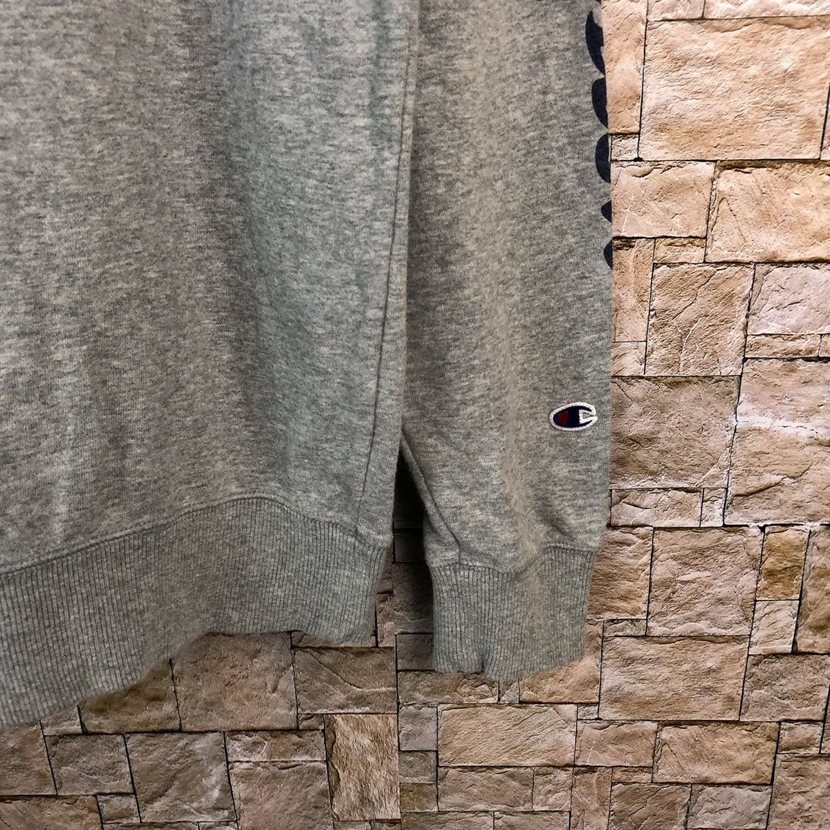 Champion Champion vintage Grey Sweatshirt #A381 Size US L / EU 52-54 / 3 - 8 Thumbnail