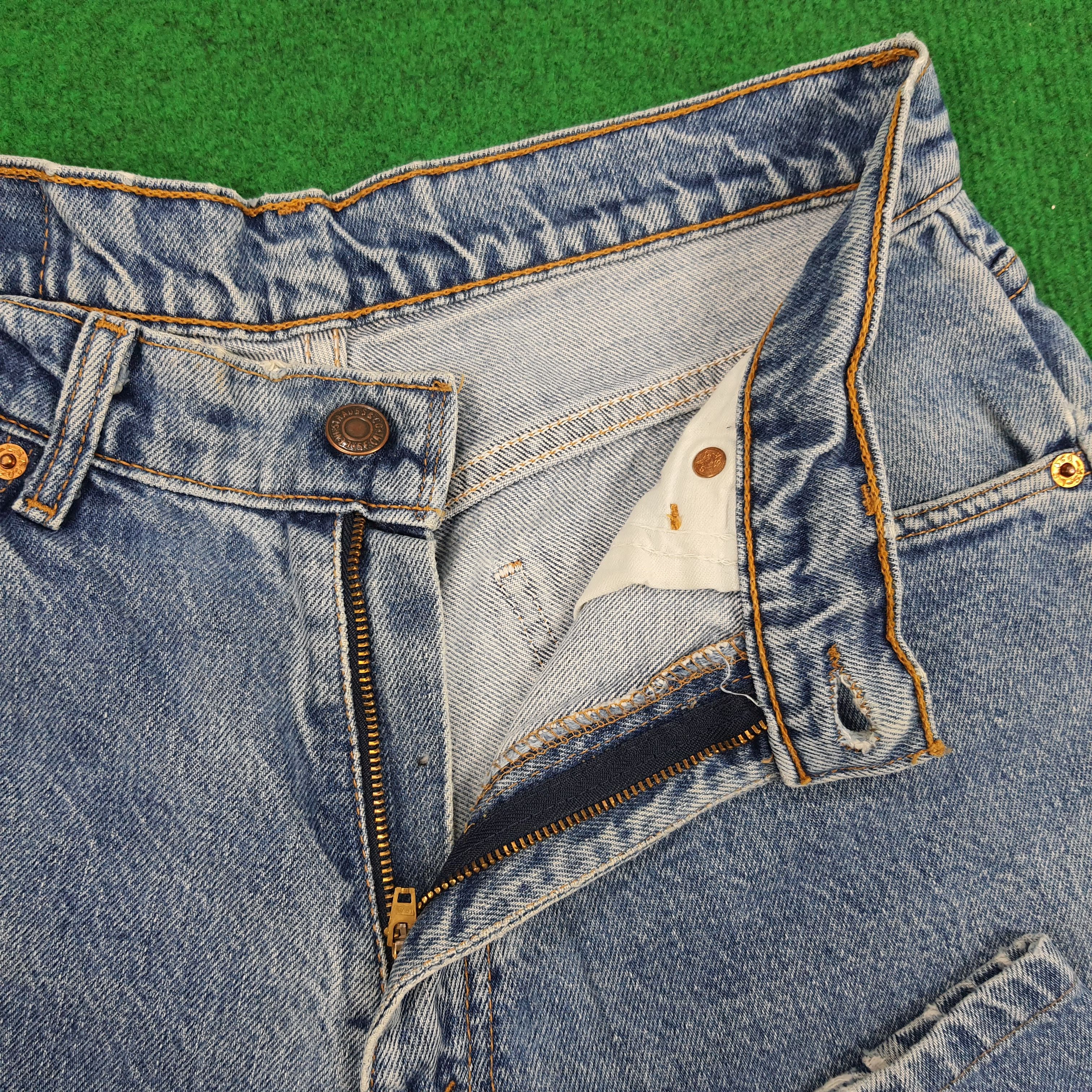 Levi's × Levi's Vintage Clothing × Vintage Vintage Levi's Distressed Denim Jeans Size US 28 / EU 44 - 7 Thumbnail