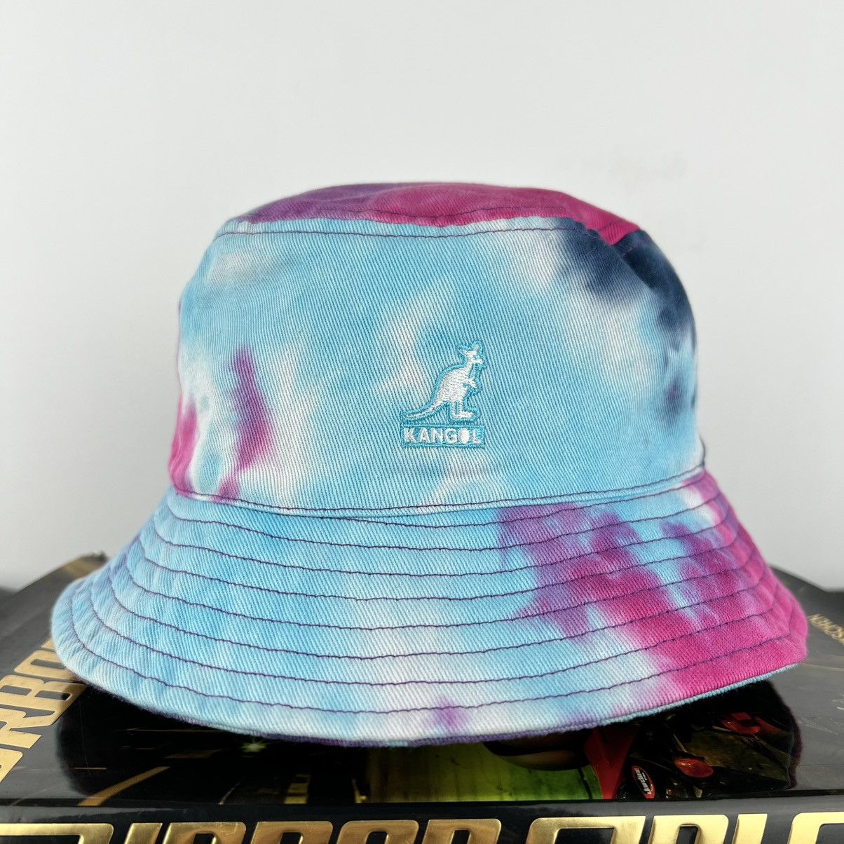 Kangol Tie-dye Kangol Bucket Hat Secret Pocket Palace Fuct DGK Rare Size ONE SIZE - 2 Thumbnail