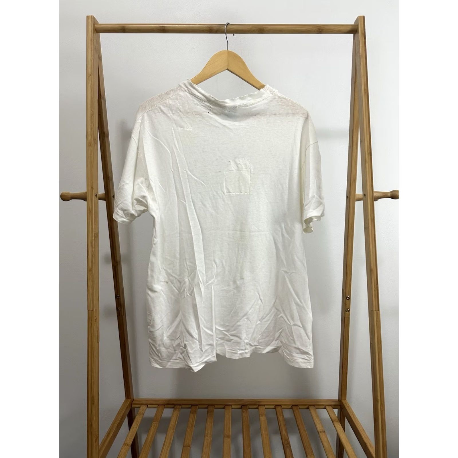 Hanes VTG 90s Wildflower Thrashed Worn Thin Cotton Beautiful Alteration T-Shirt L White Hanes Shirt Men Size L Womens Mens Girls Boys Size US L / EU 52-54 / 3 - 5 Thumbnail